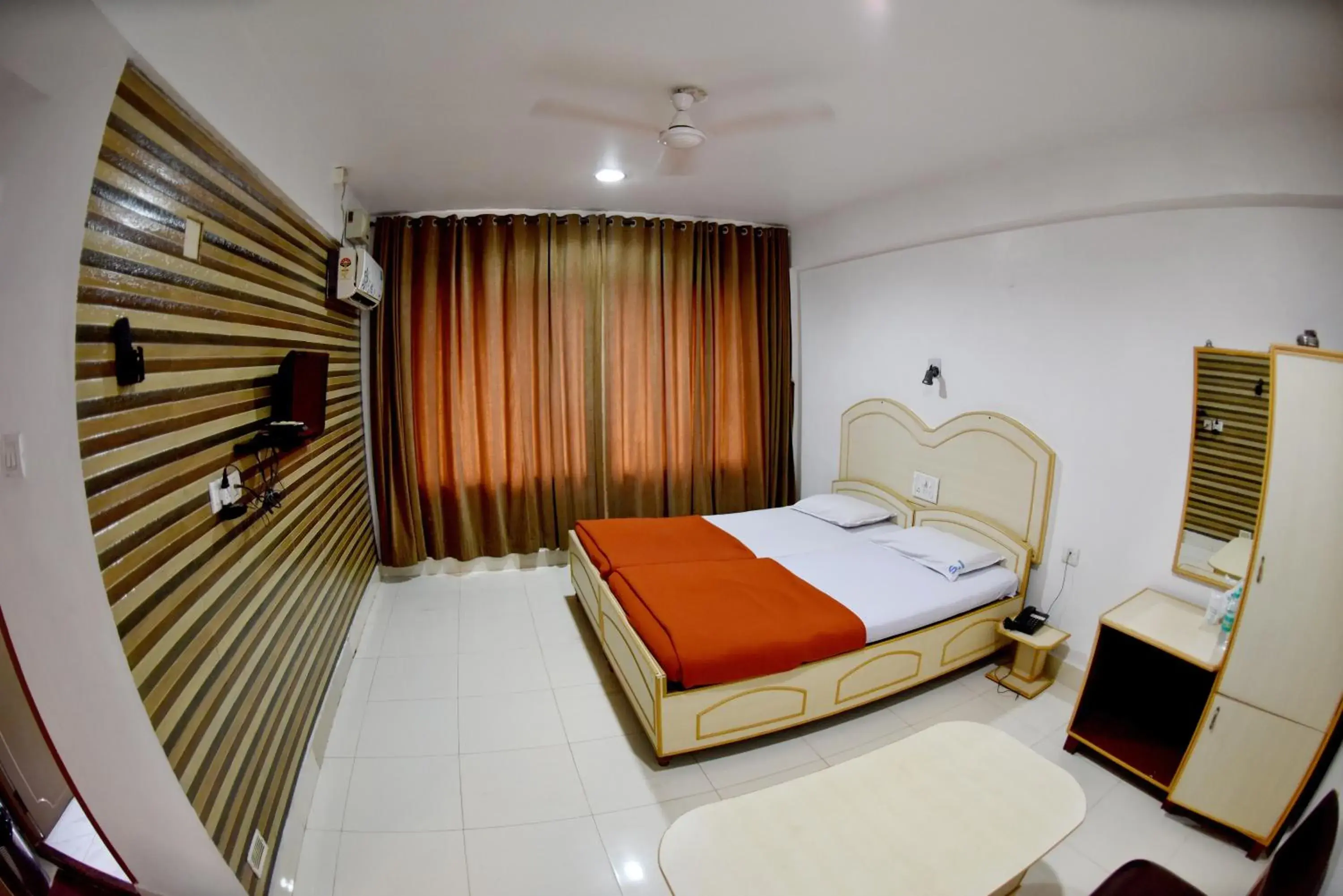 Standard Double Room - single occupancy in Hotel Sharada International Standard Double Room - single occupancy in Hotel Sharada International