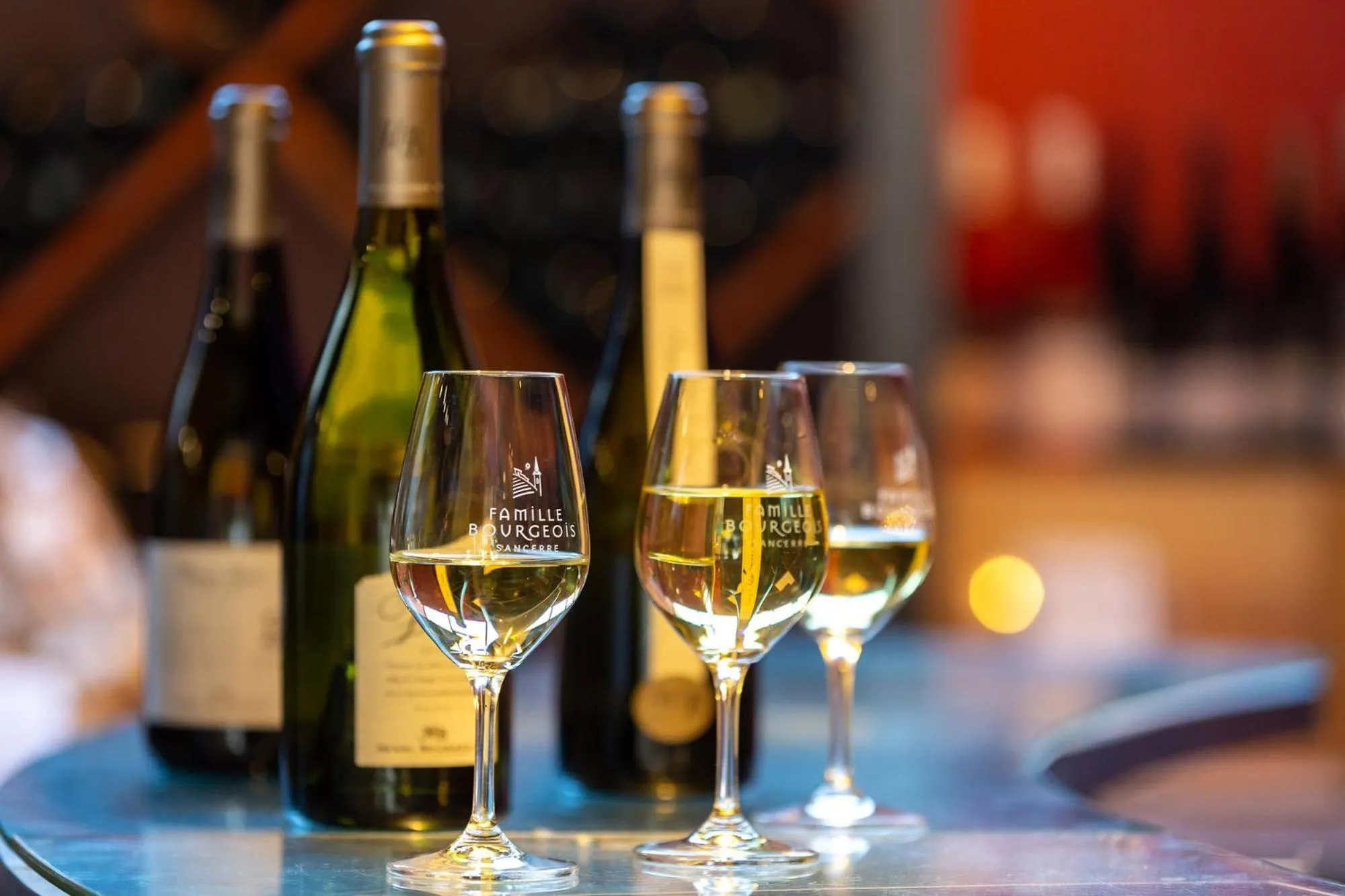 Alcoholic drinks in Hôtel Restaurant Famille Bourgeois "La Cote des Monts Damnés"