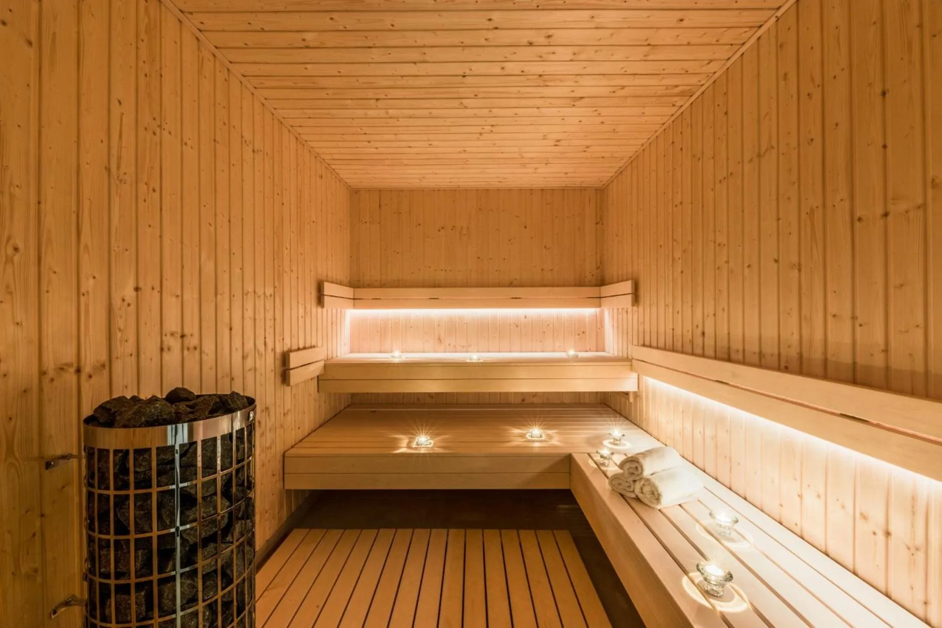 Sauna, Bed in Hotel Tulipan