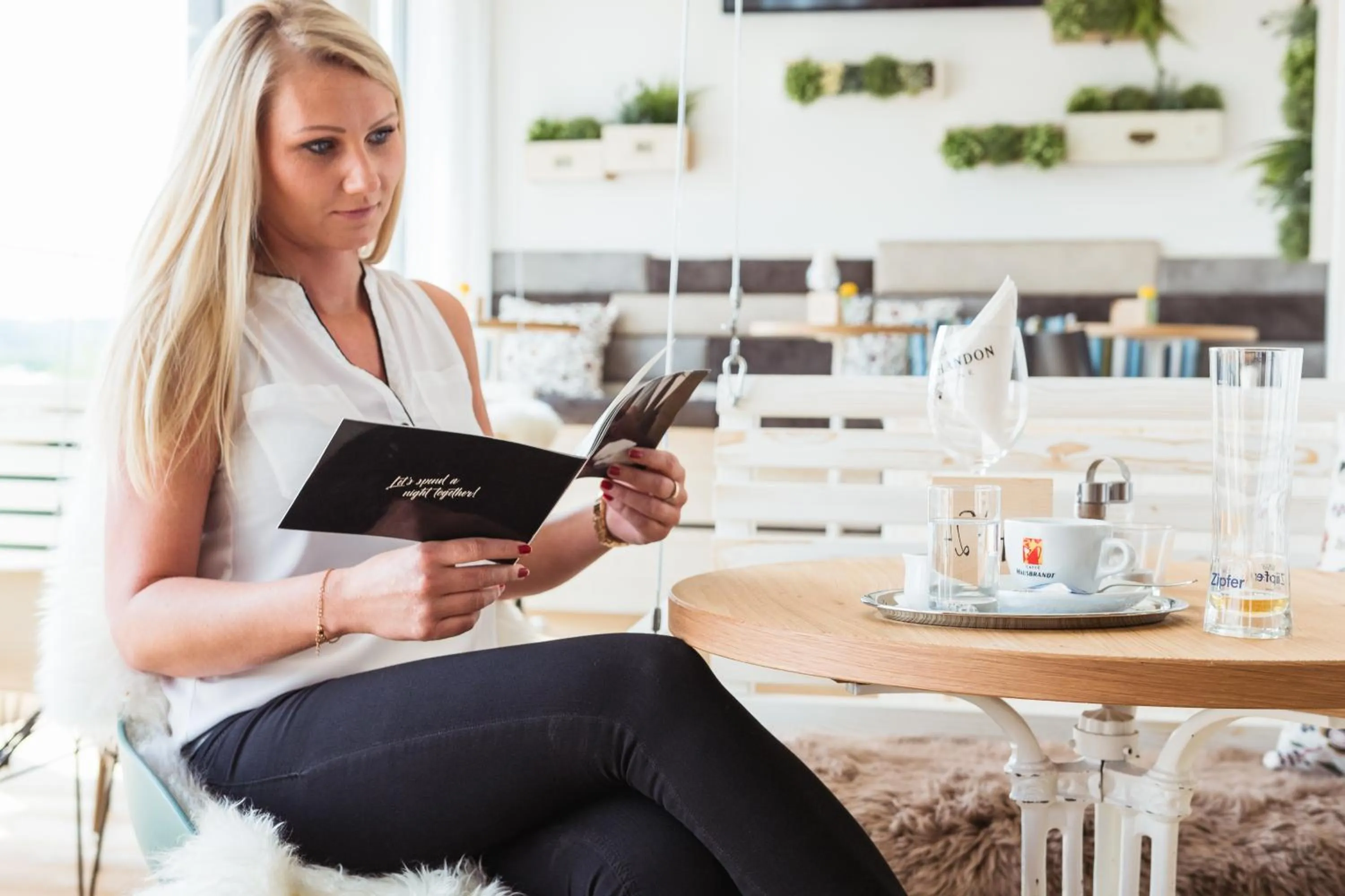 Lounge or bar in Das Alfred