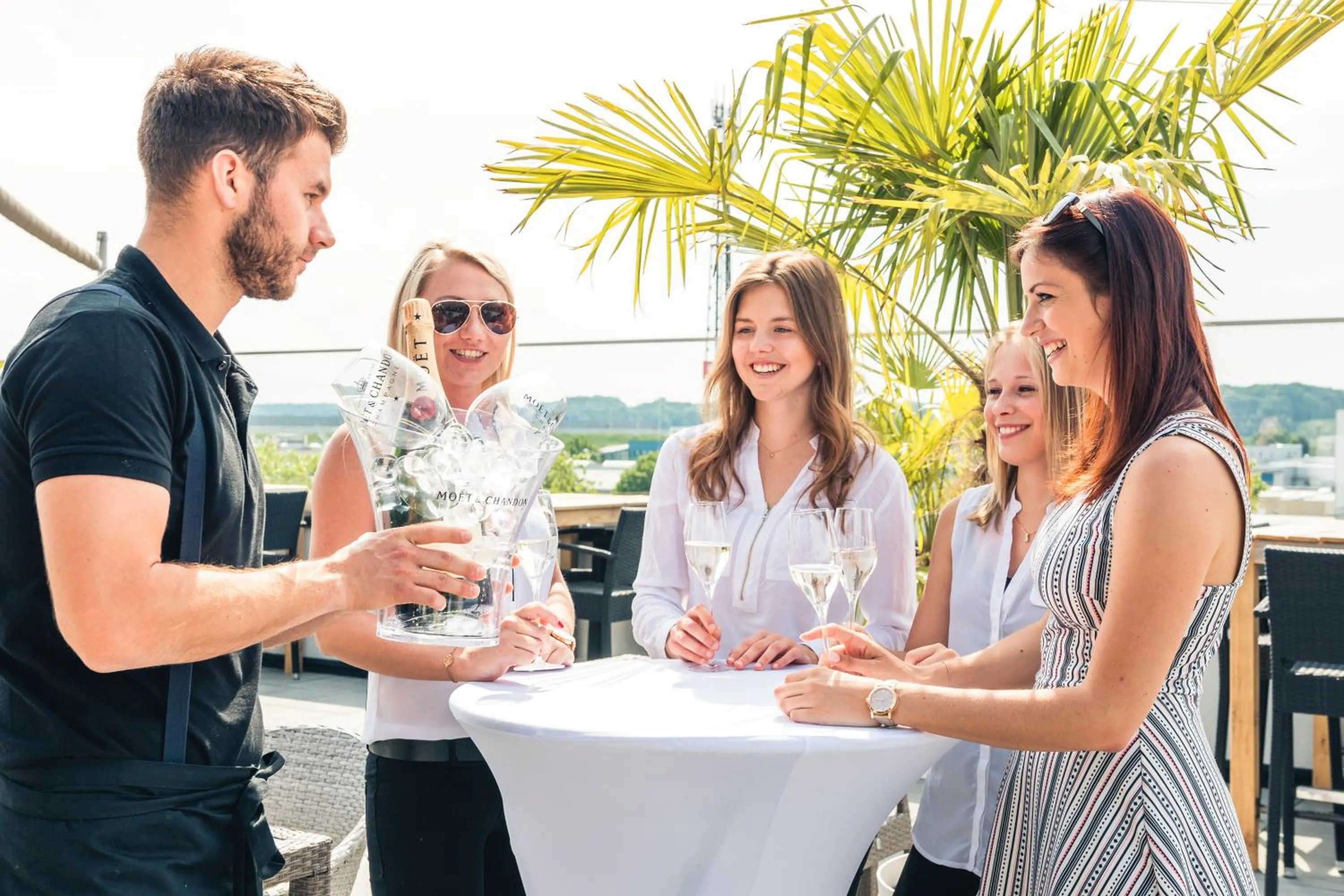 Lounge or bar in Das Alfred