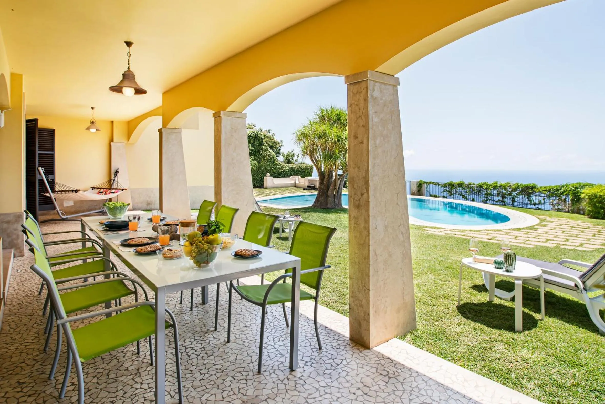 Coffee/tea facilities in Vila Eucalipto by An Island Apart