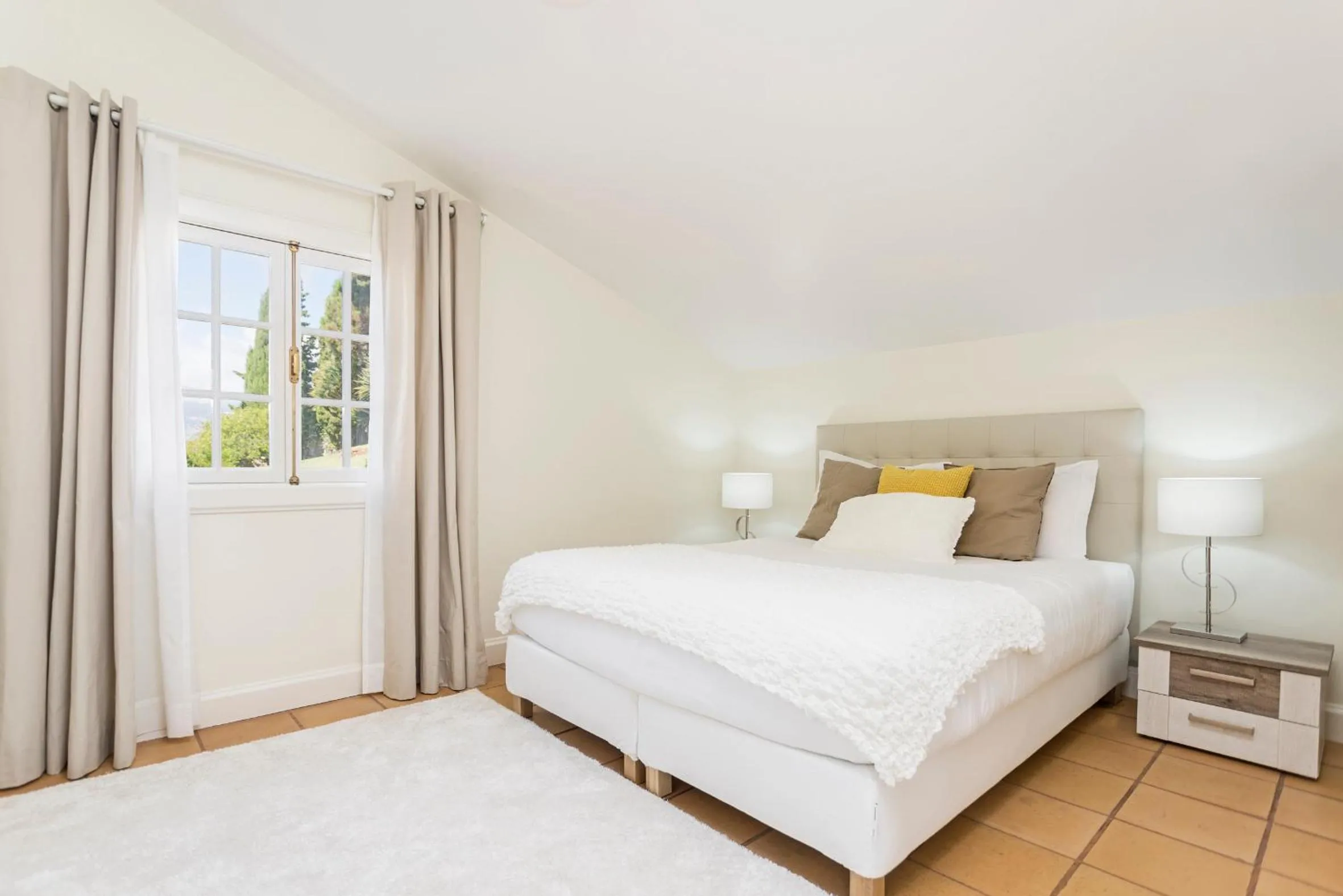 Bed in Vila Eucalipto by An Island Apart
