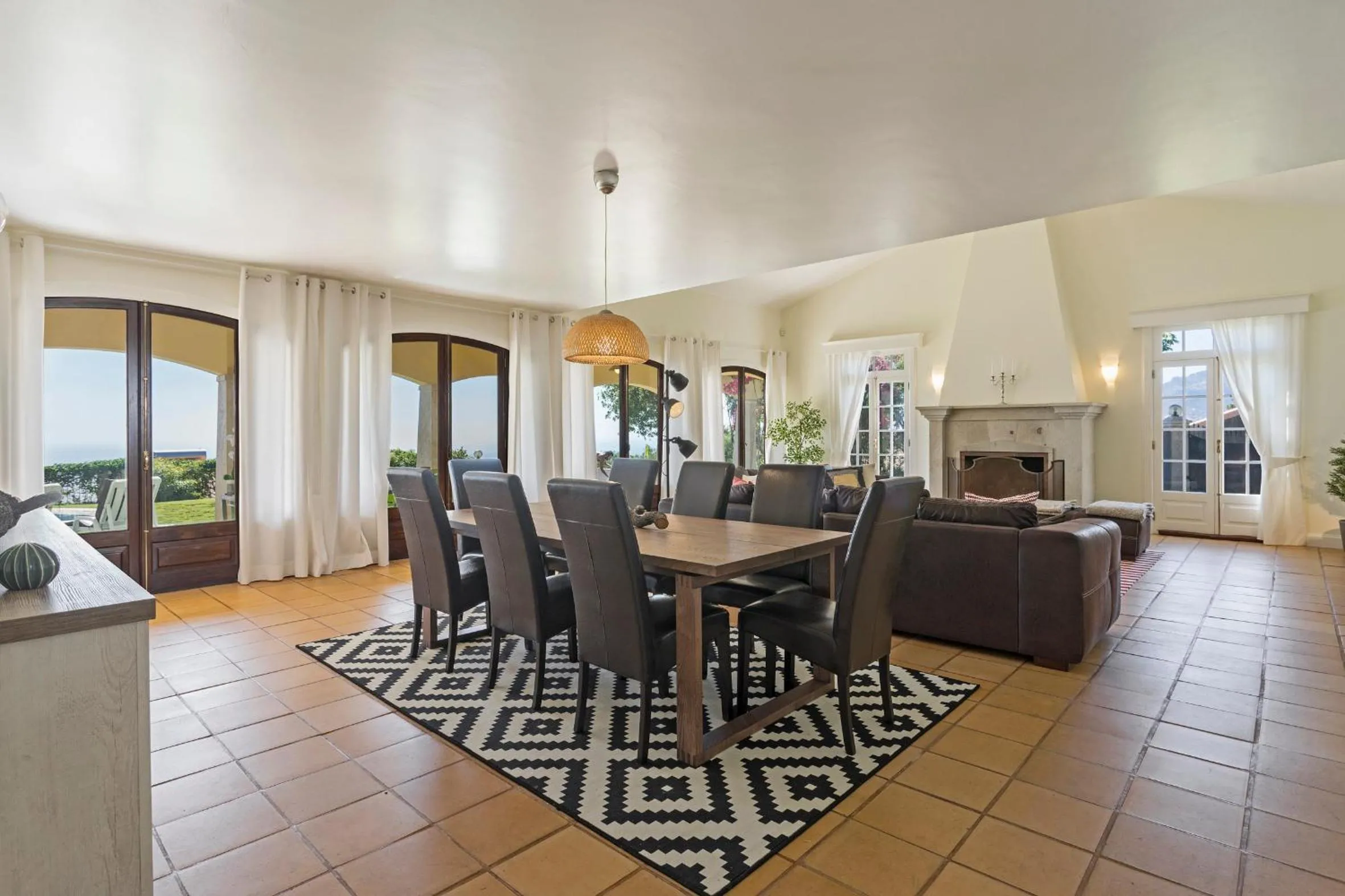 Living room in Vila Eucalipto by An Island Apart