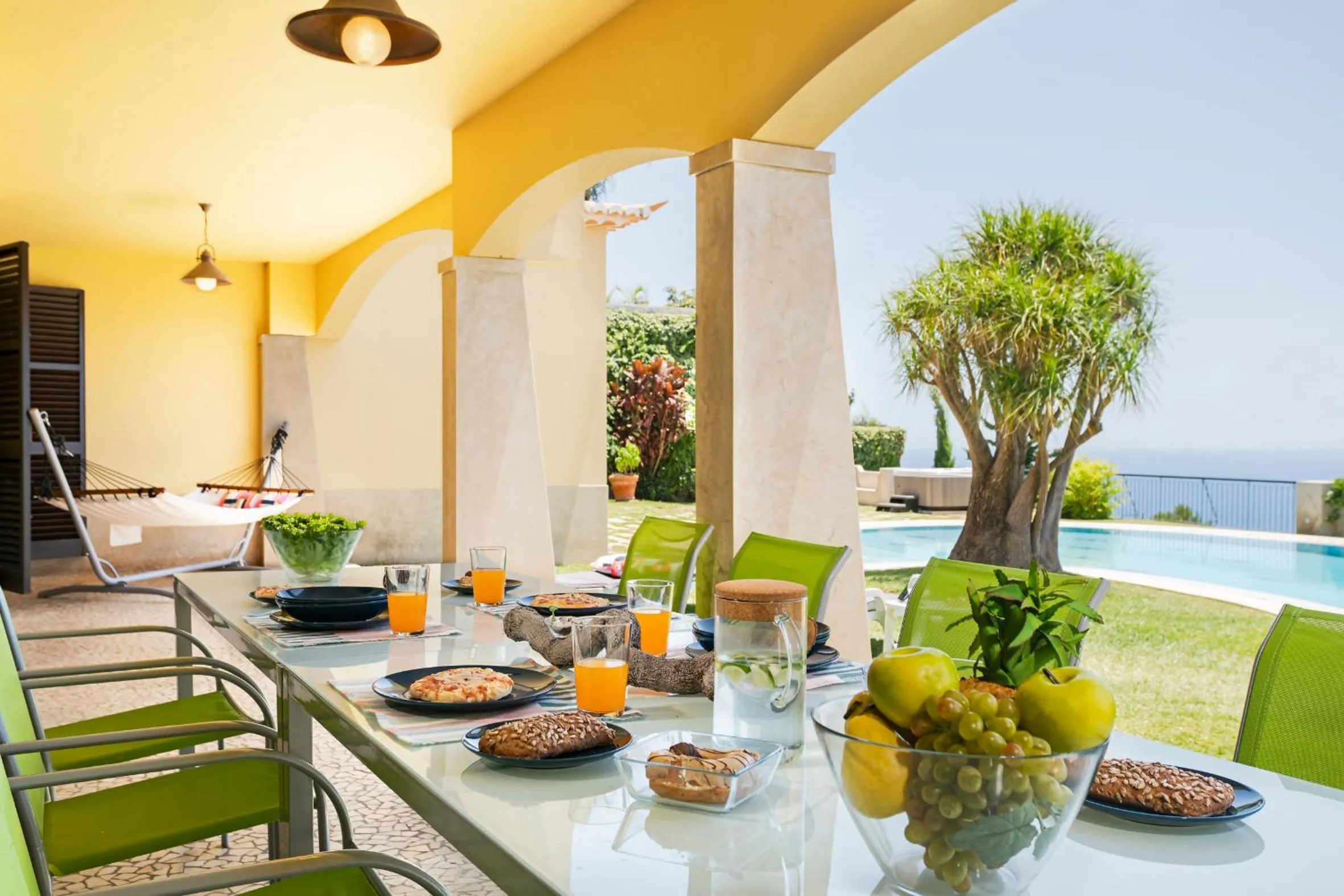 Coffee/tea facilities in Vila Eucalipto by An Island Apart