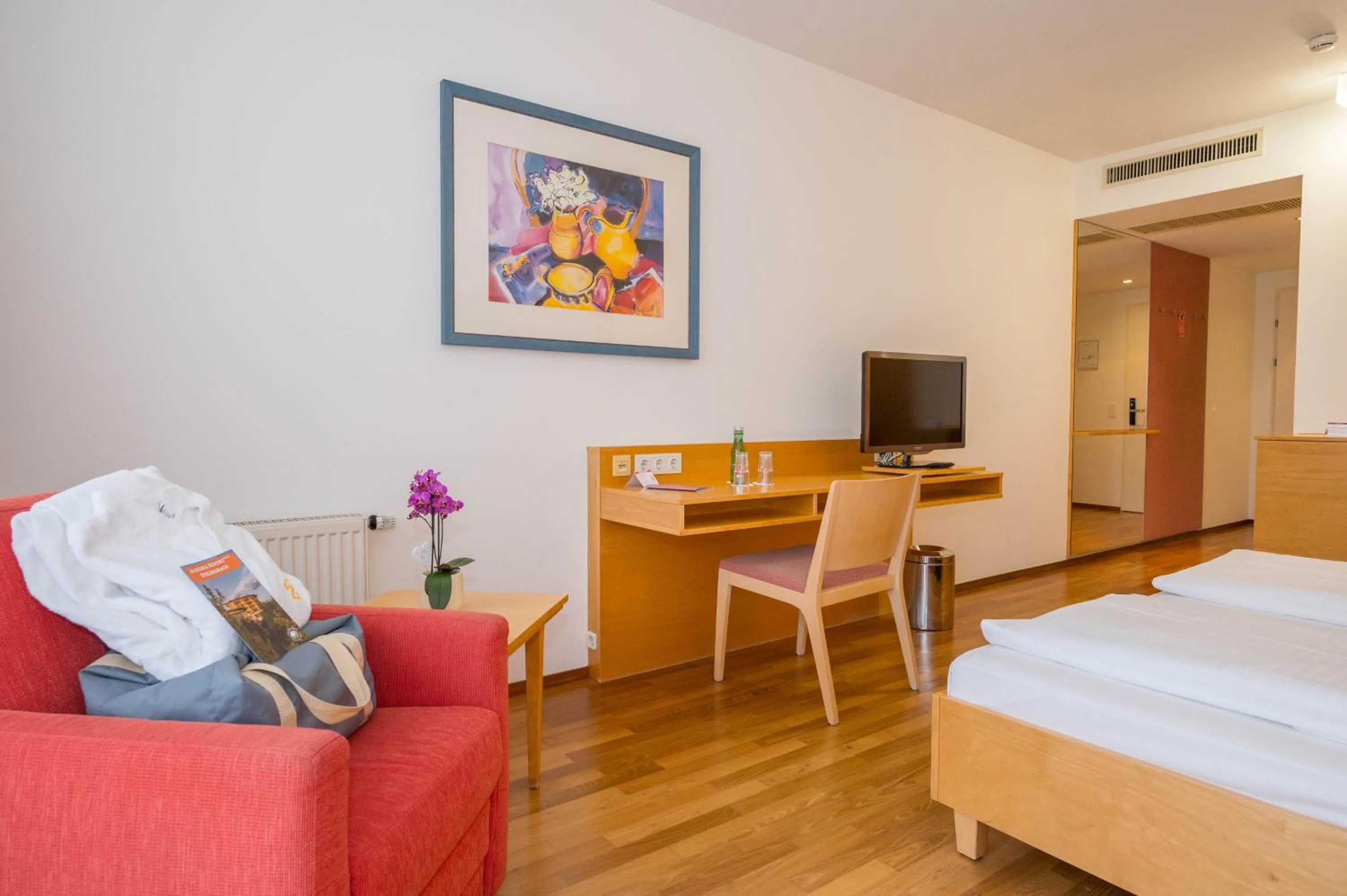 Photo of the whole room, Bed in Allegria Resort Stegersbach - Allegria Hotel