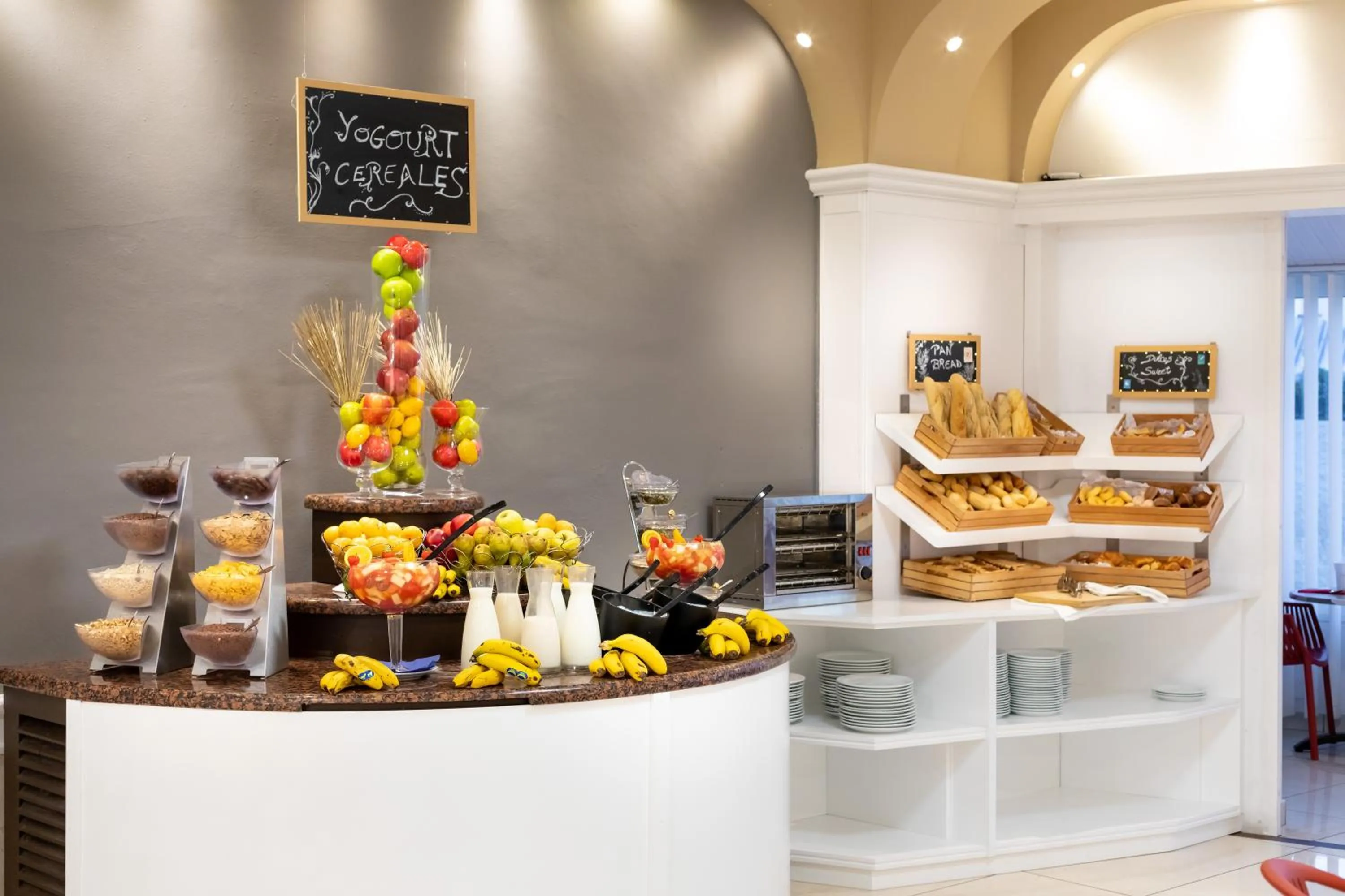 Restaurant/places to eat in Aparthotel Los Dragos del Sur