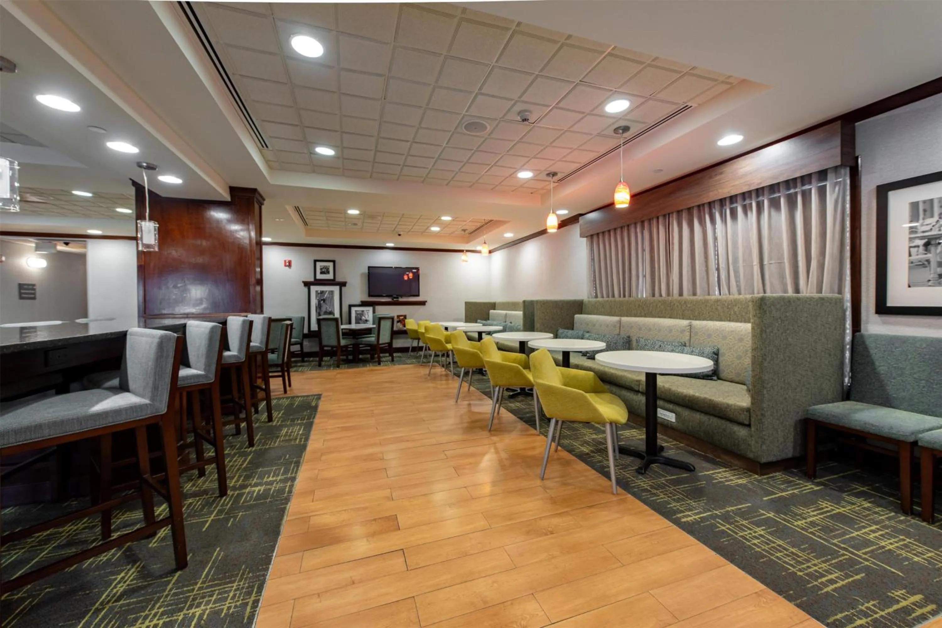 Lobby or reception in Hampton Inn Newport News-Yorktown