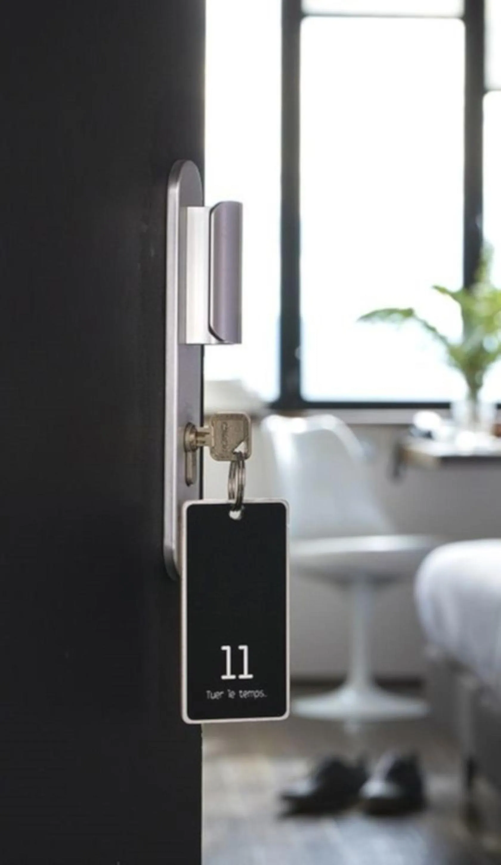 Decorative detail in L'Ermitage Hôtel Cuisine-À-Manger