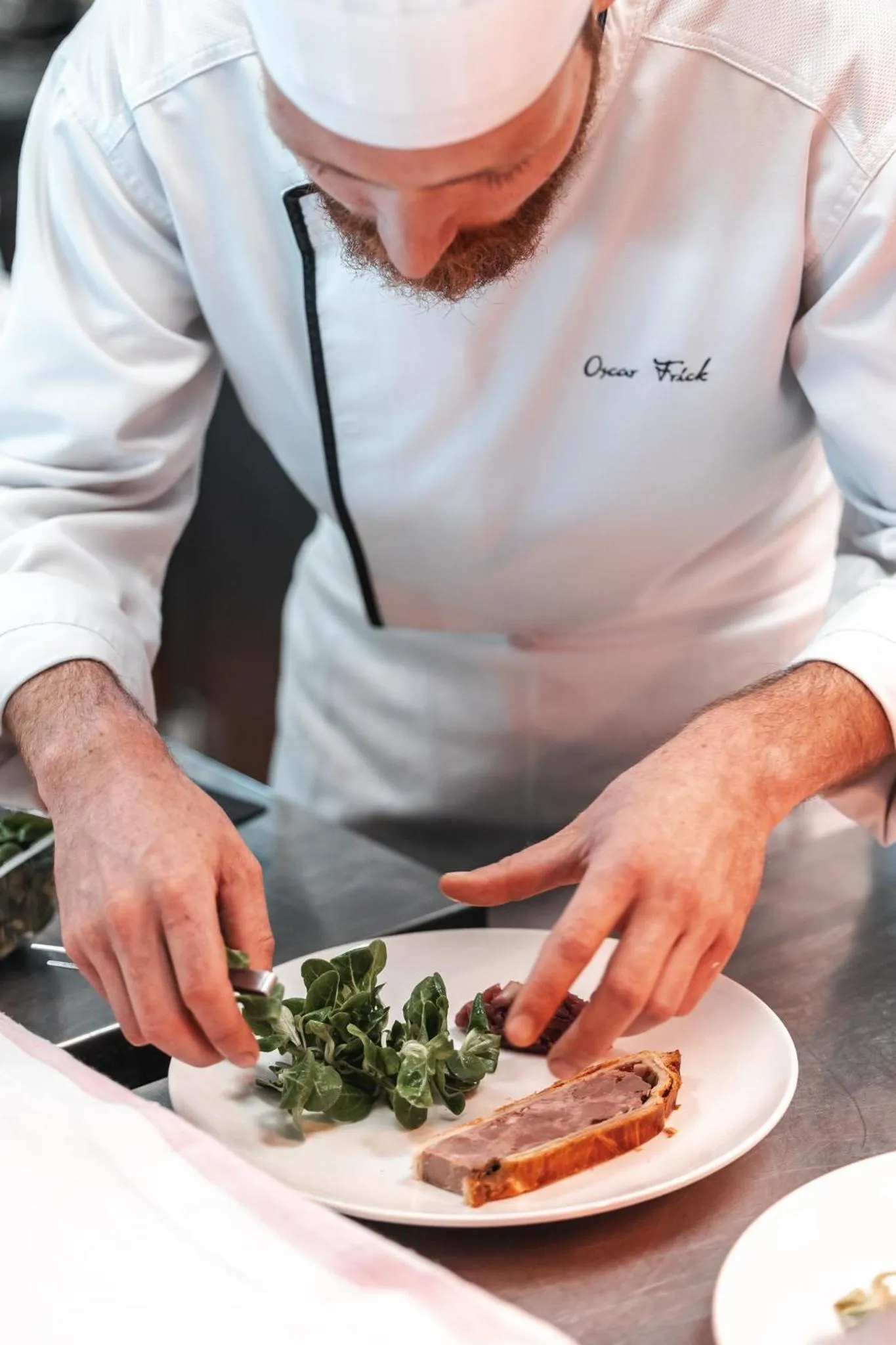 Restaurant/places to eat in L'Ermitage Hôtel Cuisine-À-Manger