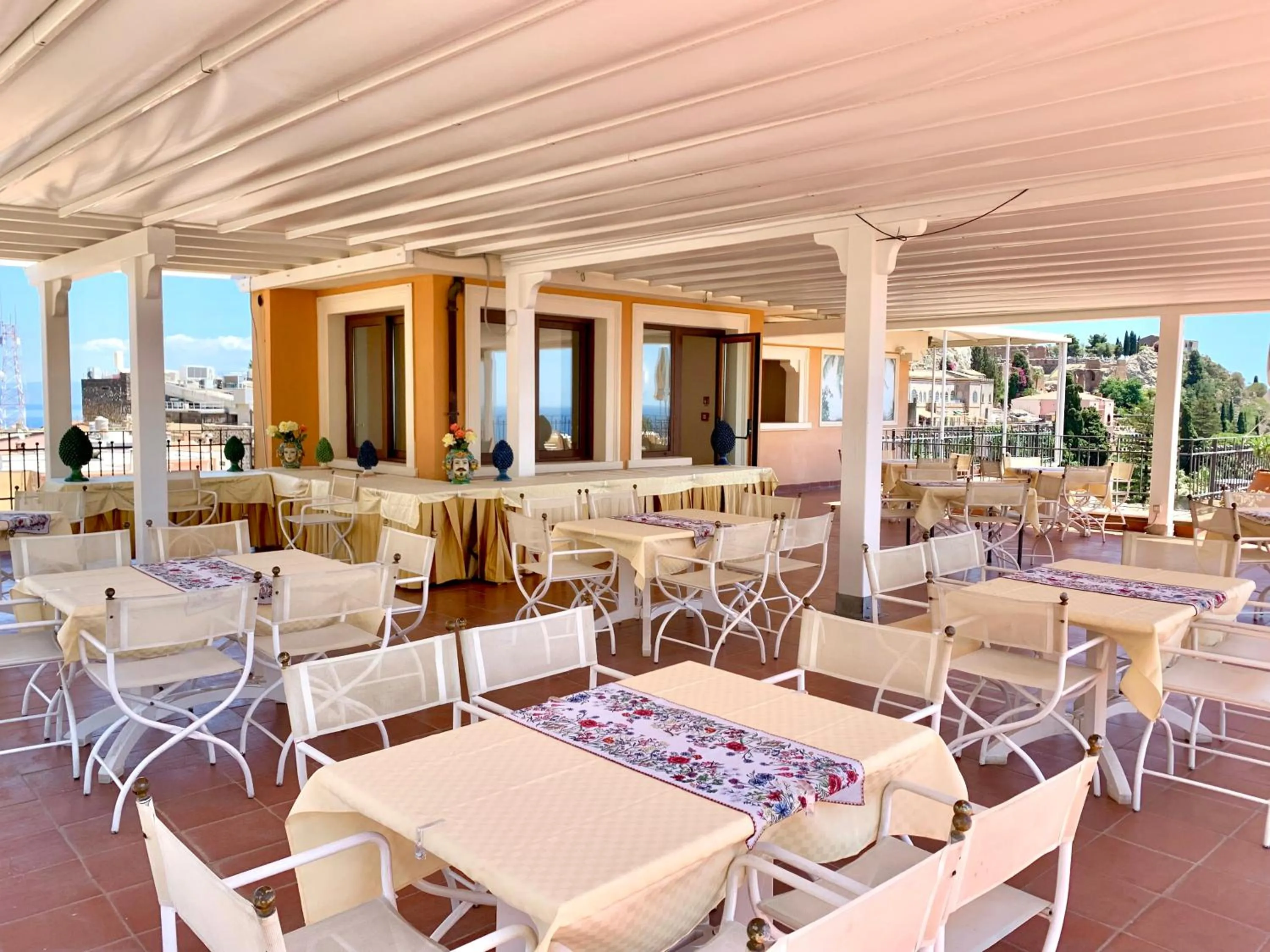 Breakfast in Hotel Isabella