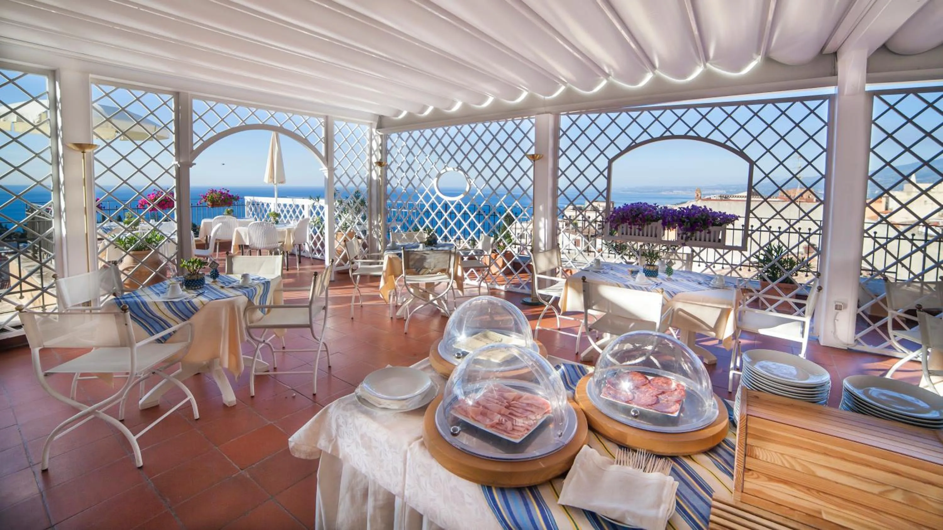 Balcony/Terrace in Hotel Isabella