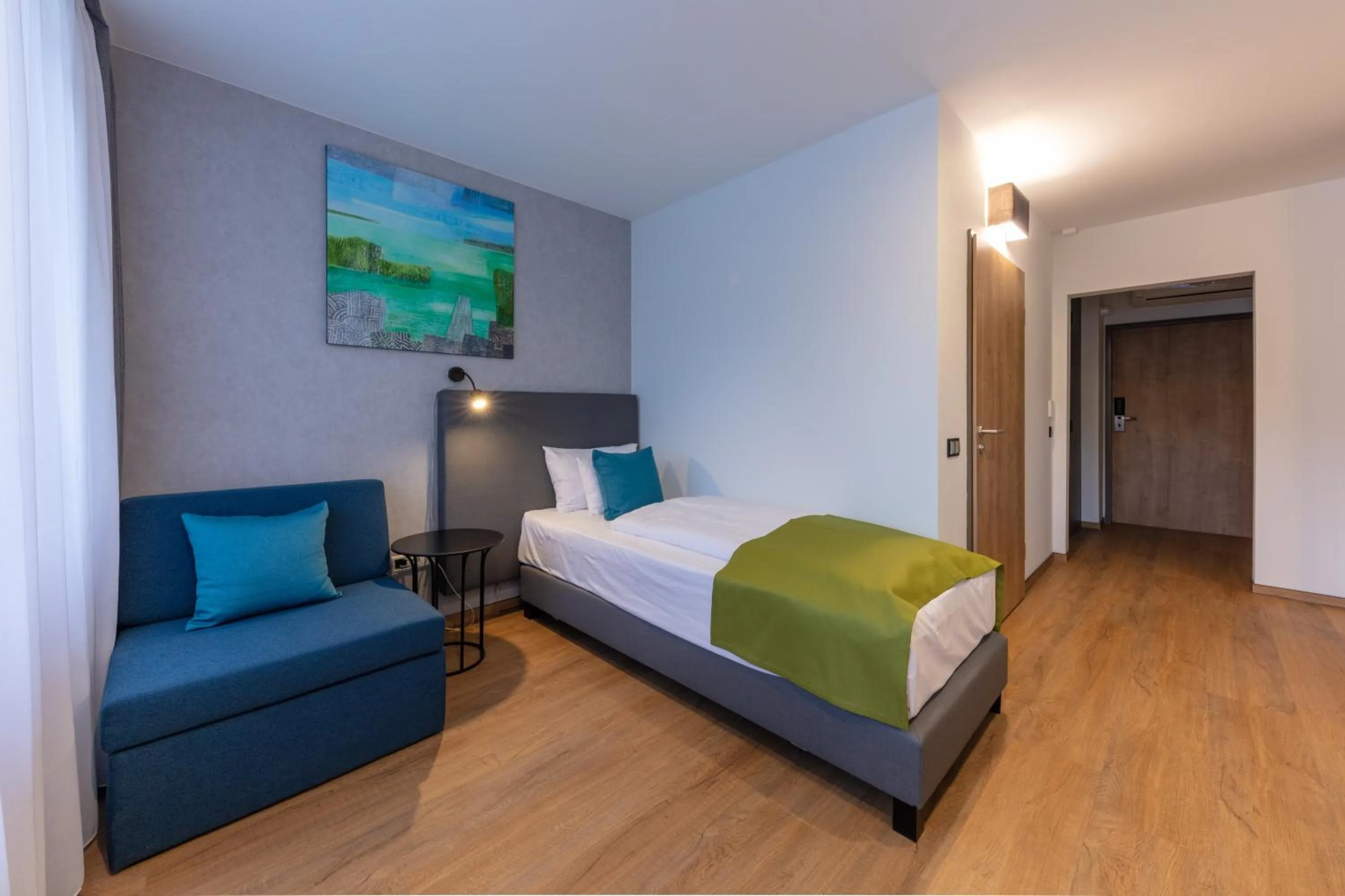 Bedroom, Bed in Hotel OTP Balatonszemes