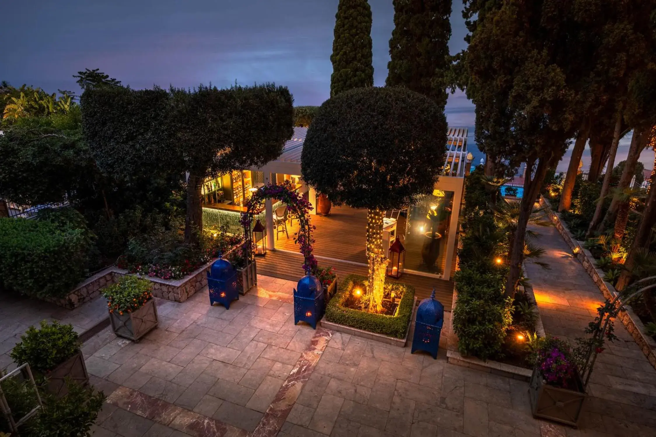 Restaurant/places to eat in Grand Hotel San Pietro Taormina - Preferred Hotels & Resorts Restaurant/places to eat in Grand Hotel San Pietro Taormina - Preferred Hotels & Resorts