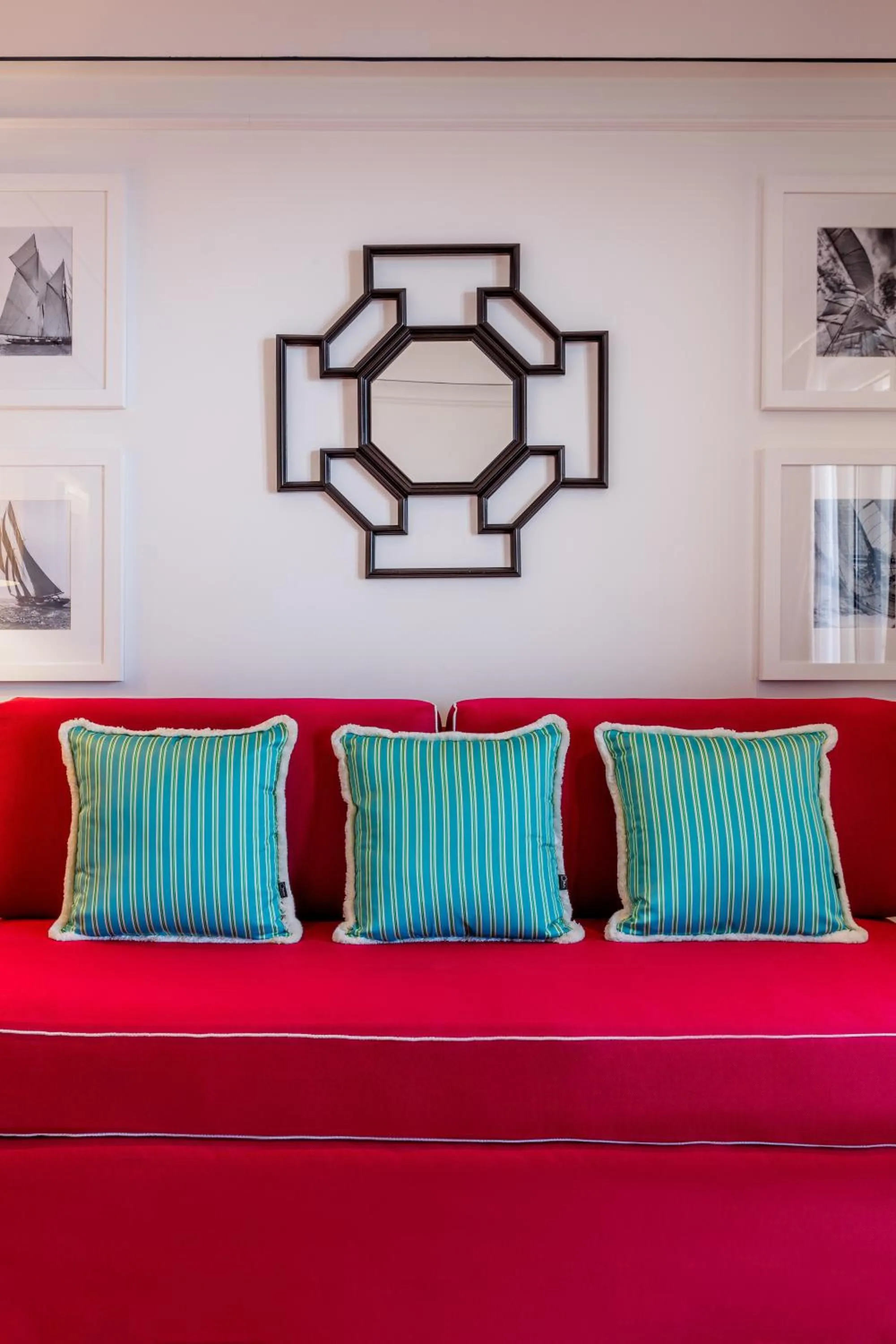 Living room in Grand Hotel San Pietro Taormina