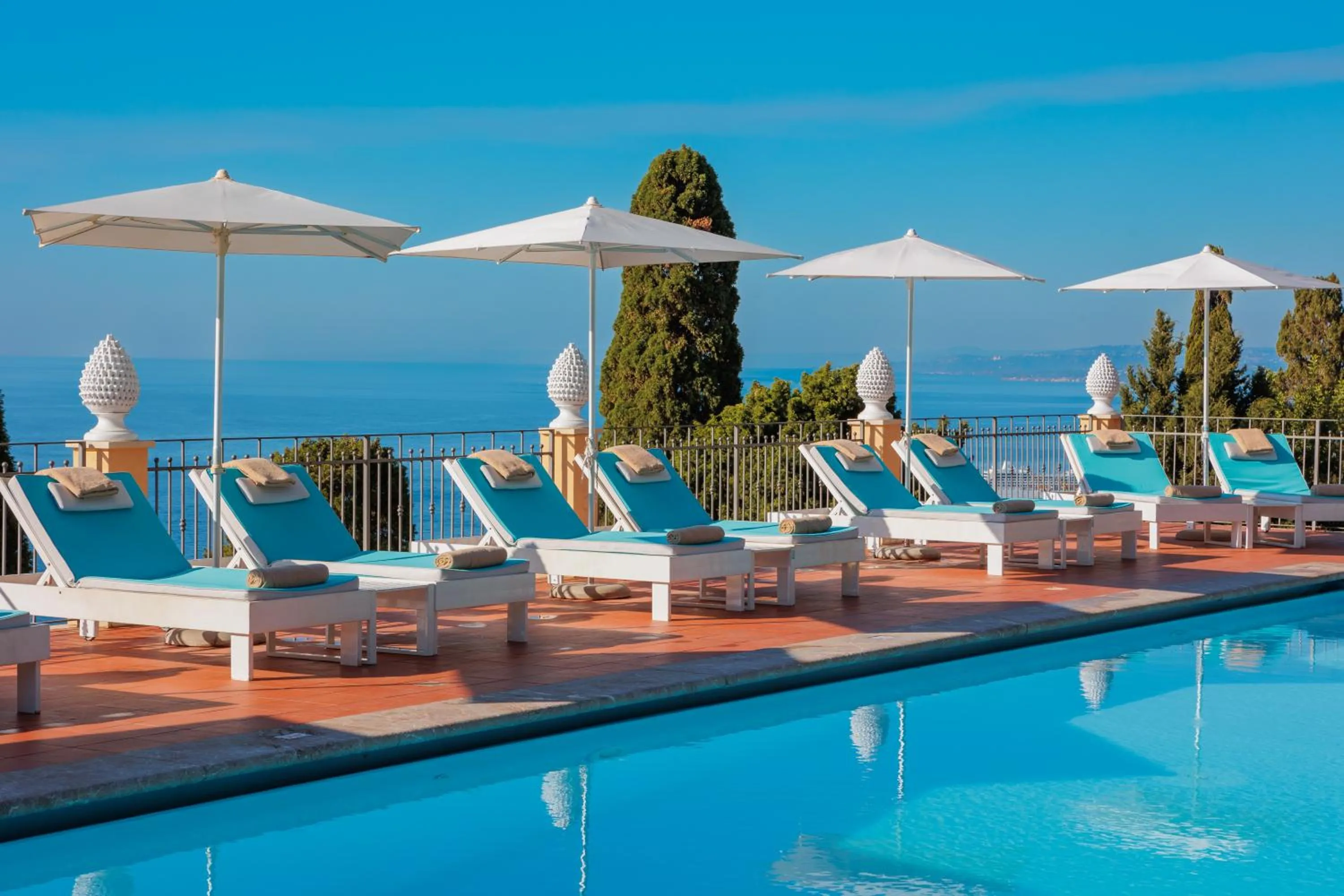 Swimming pool in Grand Hotel San Pietro Taormina
