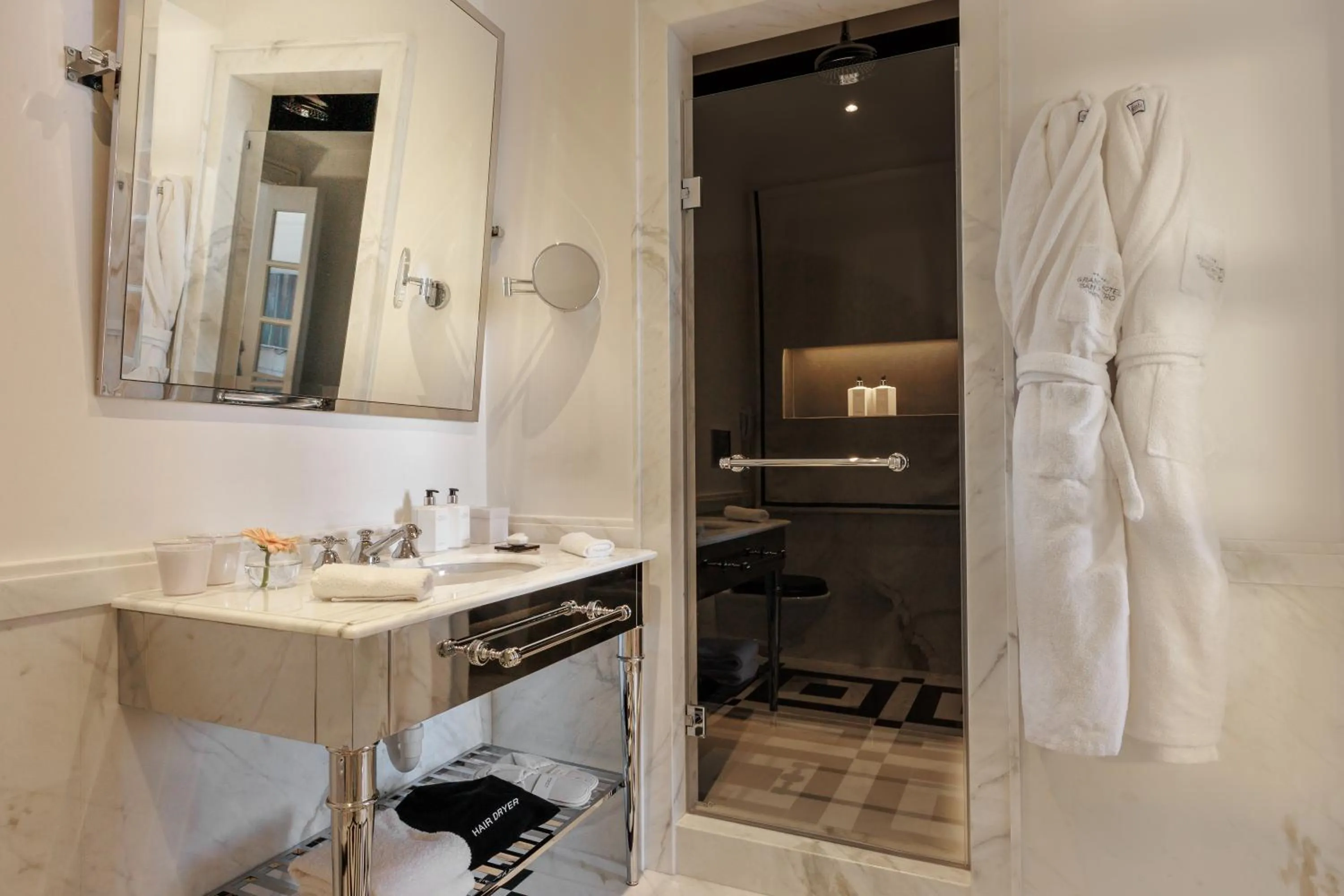 Bathroom in Grand Hotel San Pietro Taormina