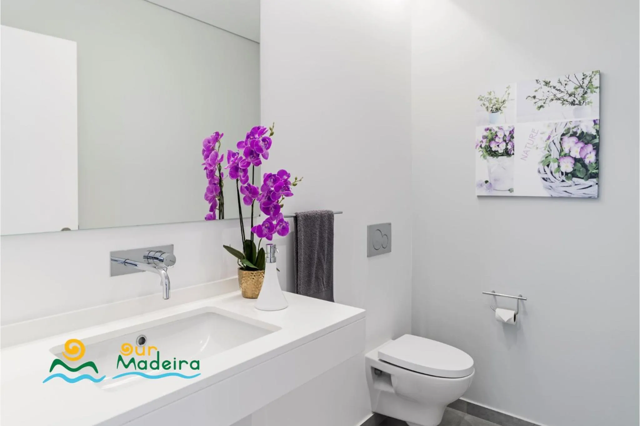 Toilet in OurMadeira - Calheta Heights