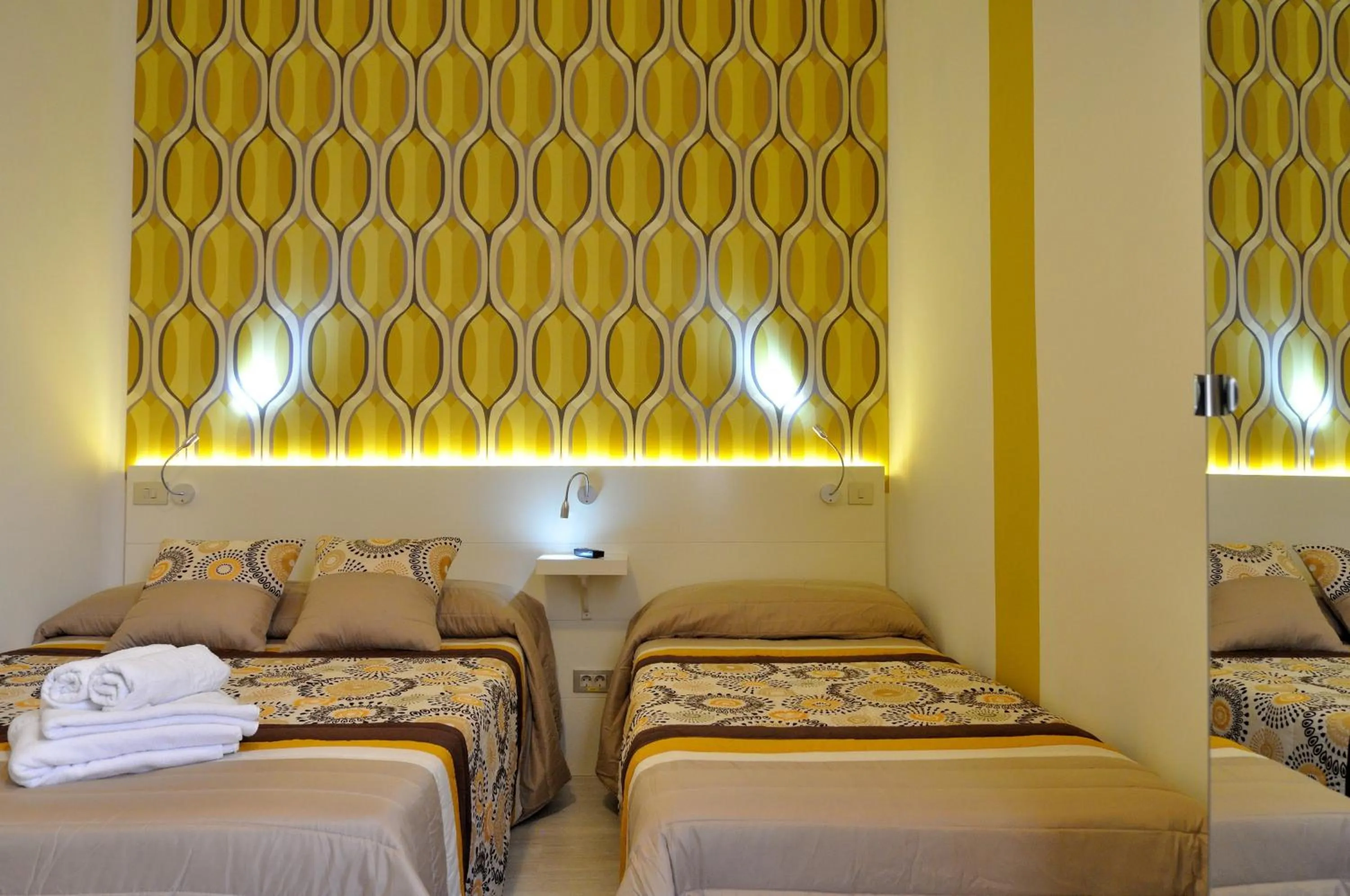 Other in Far Home Plaza Mayor