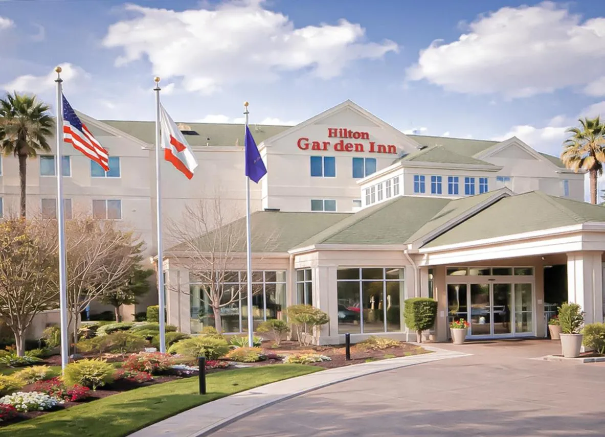 Property building in Hilton Garden Inn Gilroy
