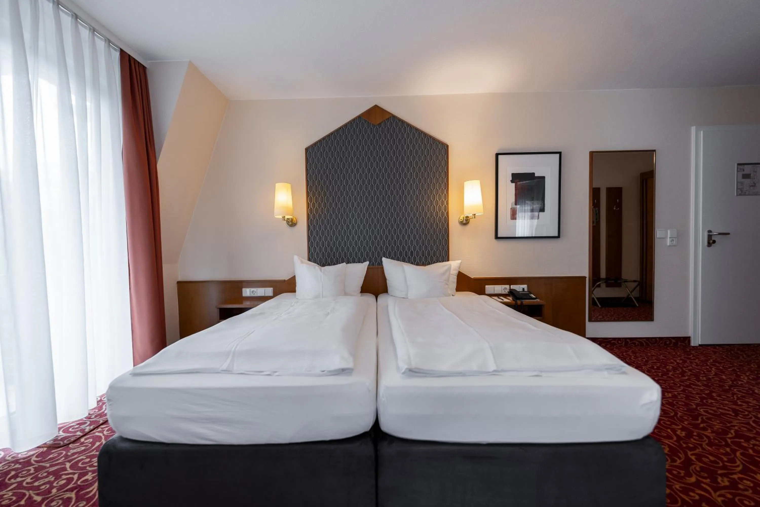 Photo of the whole room, Bed in Hotel Alexa