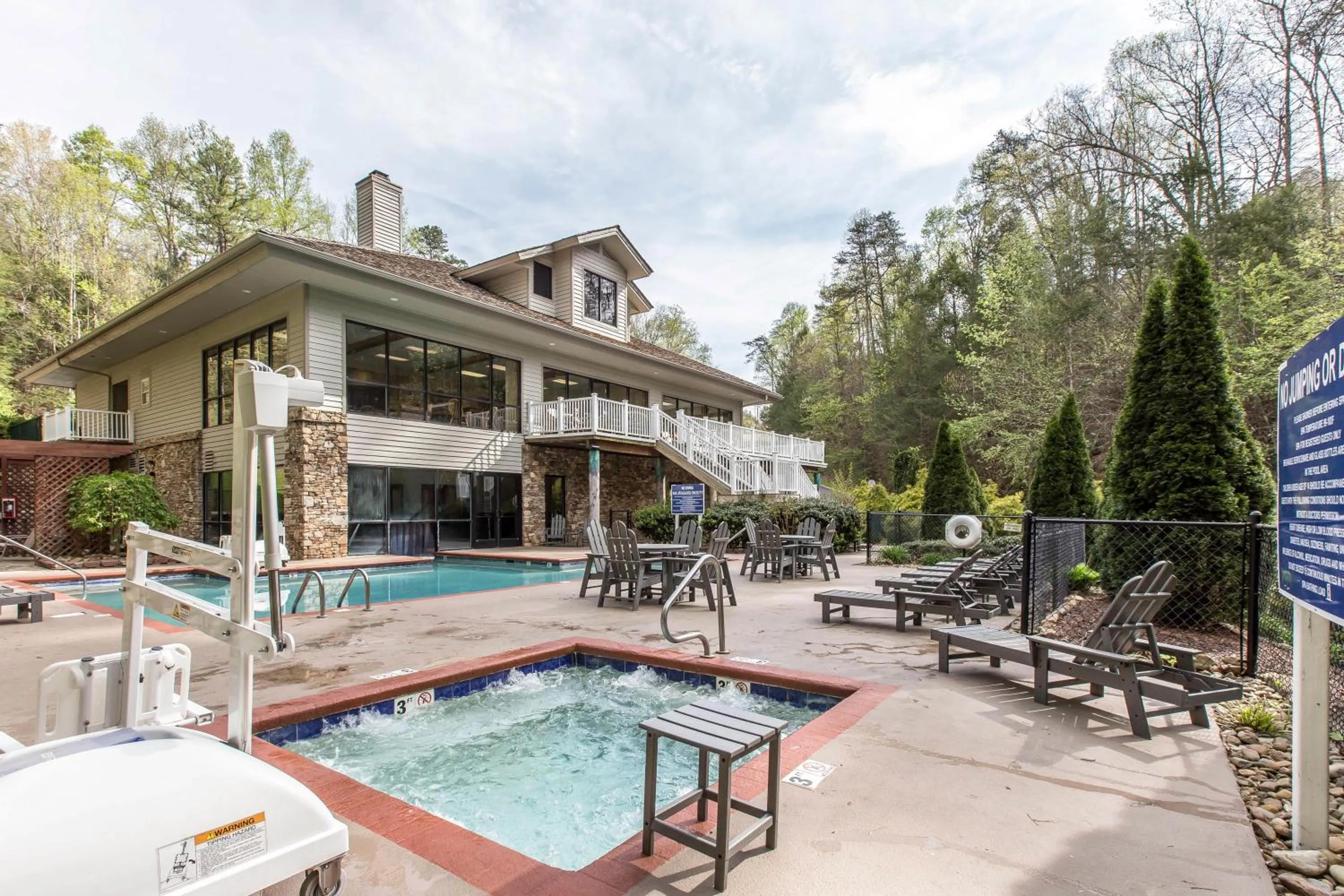 Sports in Hilton Vacation Club MountainLoft Gatlinburg