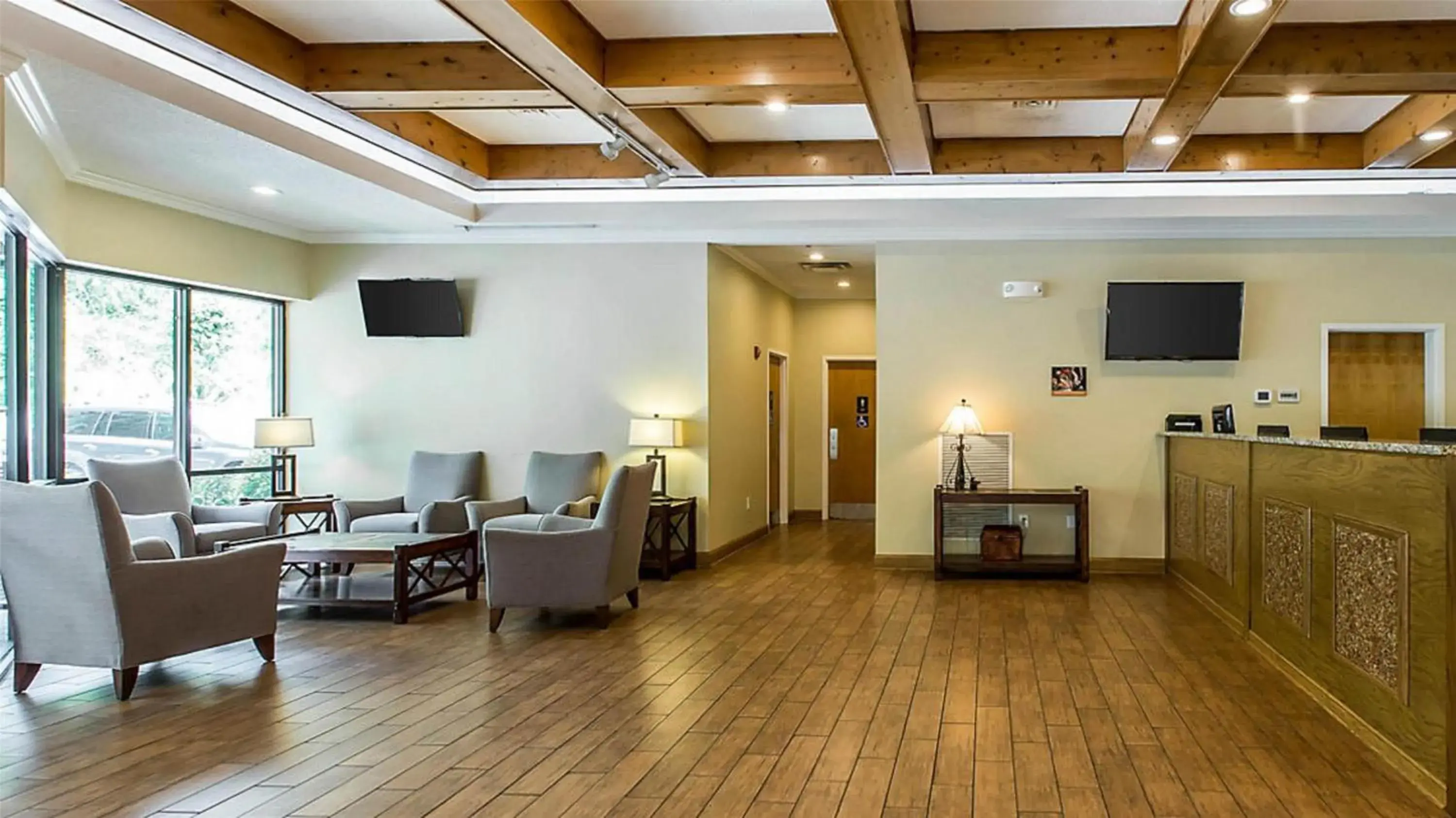 Lobby or reception in Hilton Vacation Club MountainLoft Gatlinburg Lobby or reception in Hilton Vacation Club MountainLoft Gatlinburg