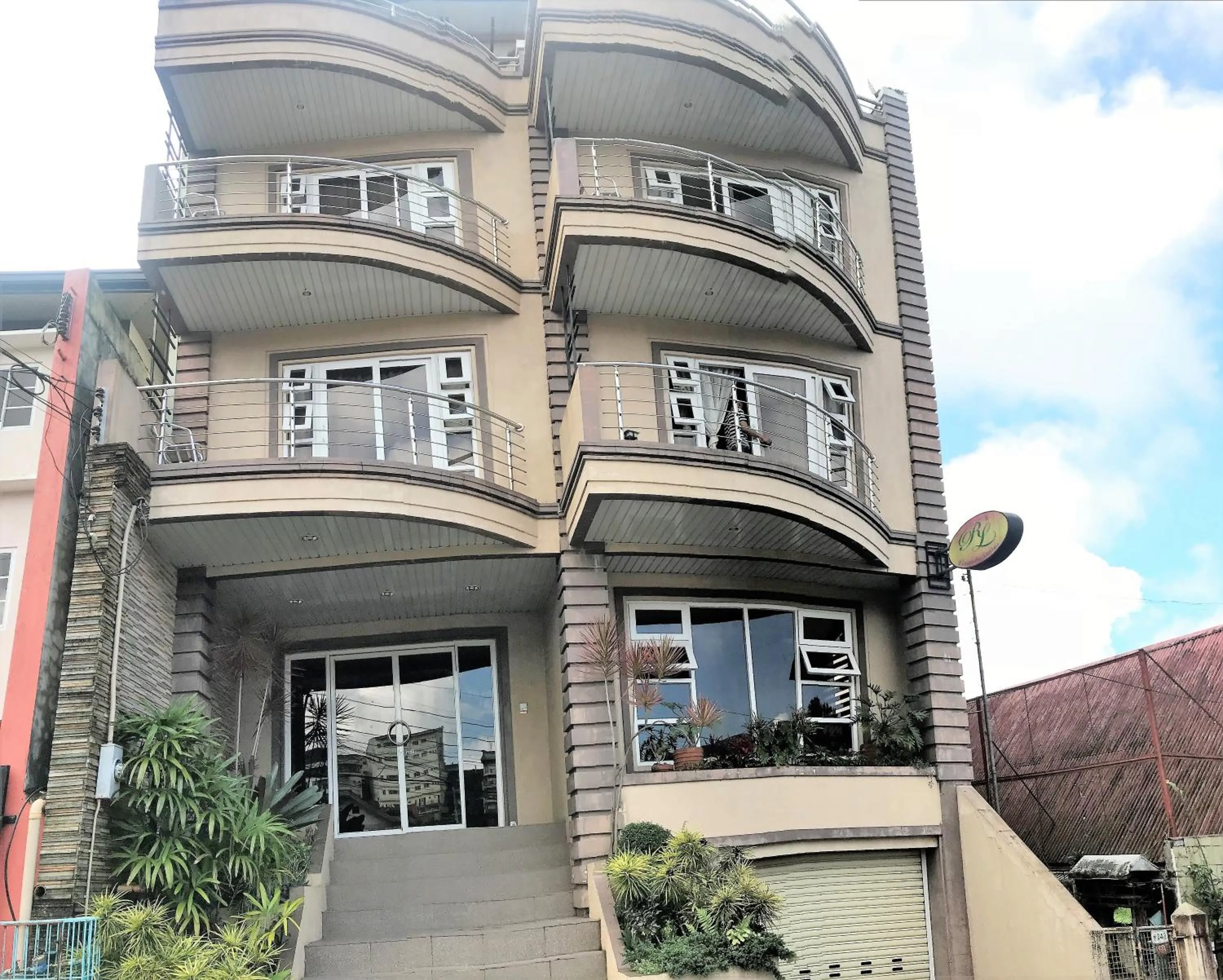 Facade/entrance in RL Veranda Suite