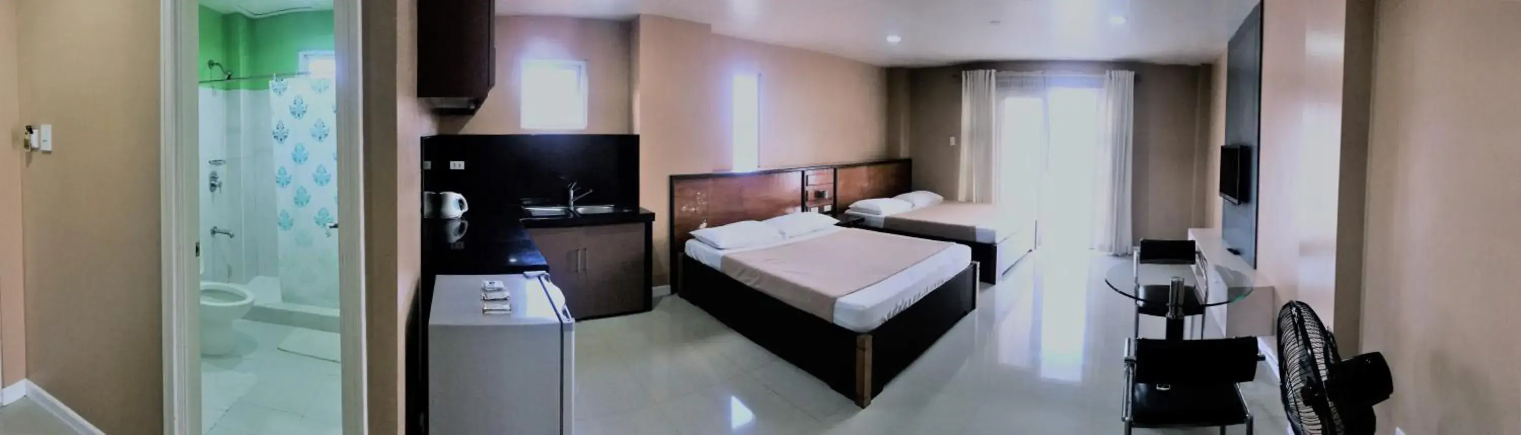 Bed in RL Veranda Suite Bed in RL Veranda Suite