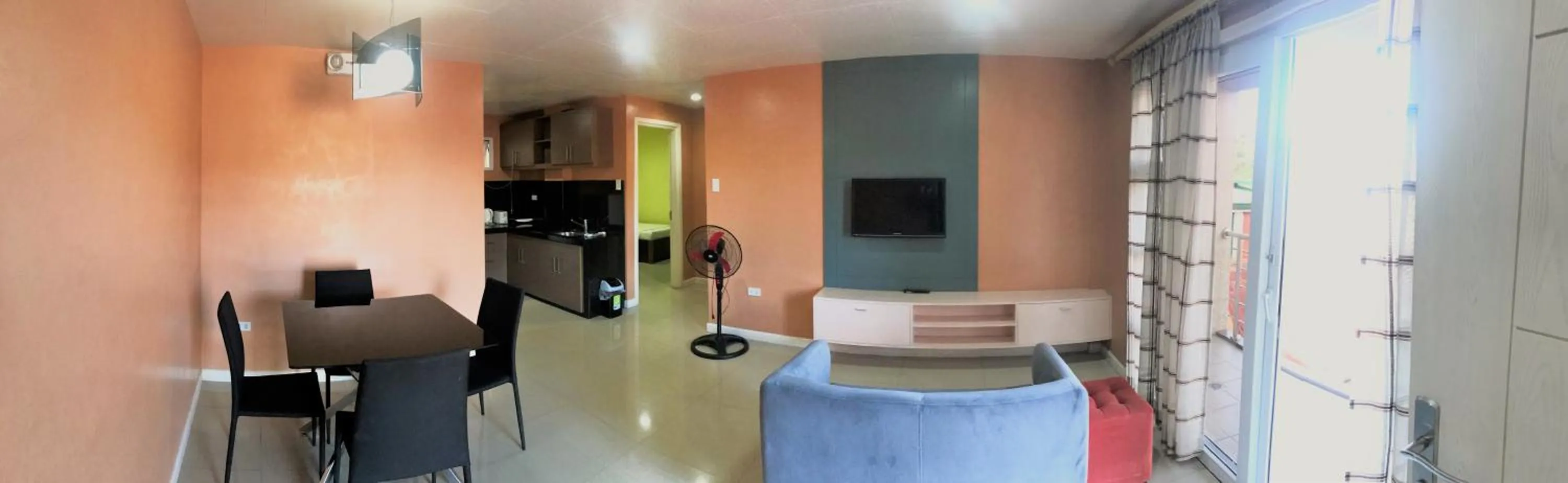 TV and multimedia in RL Veranda Suite