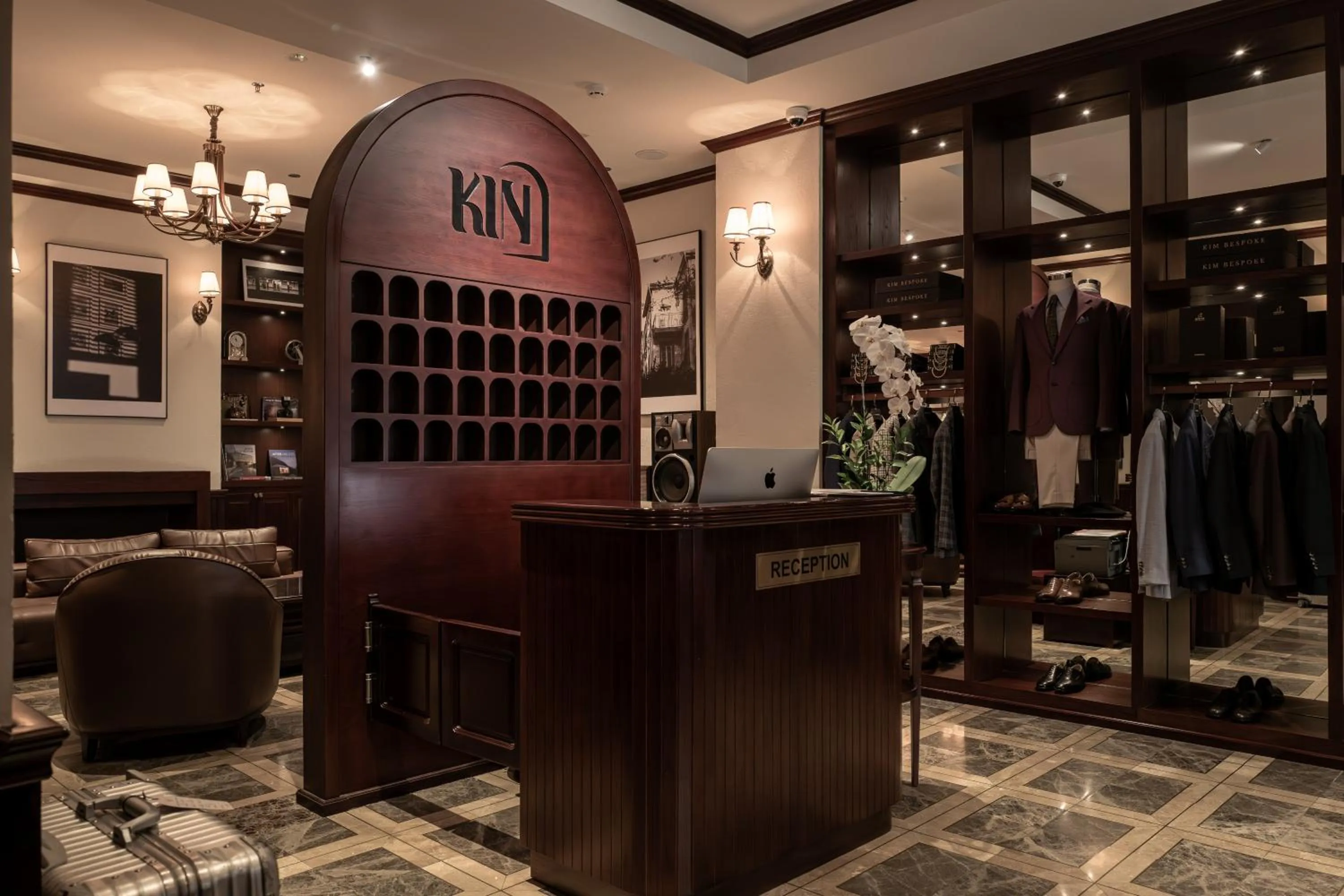 Lobby or reception in Me Gustas Central Hotel