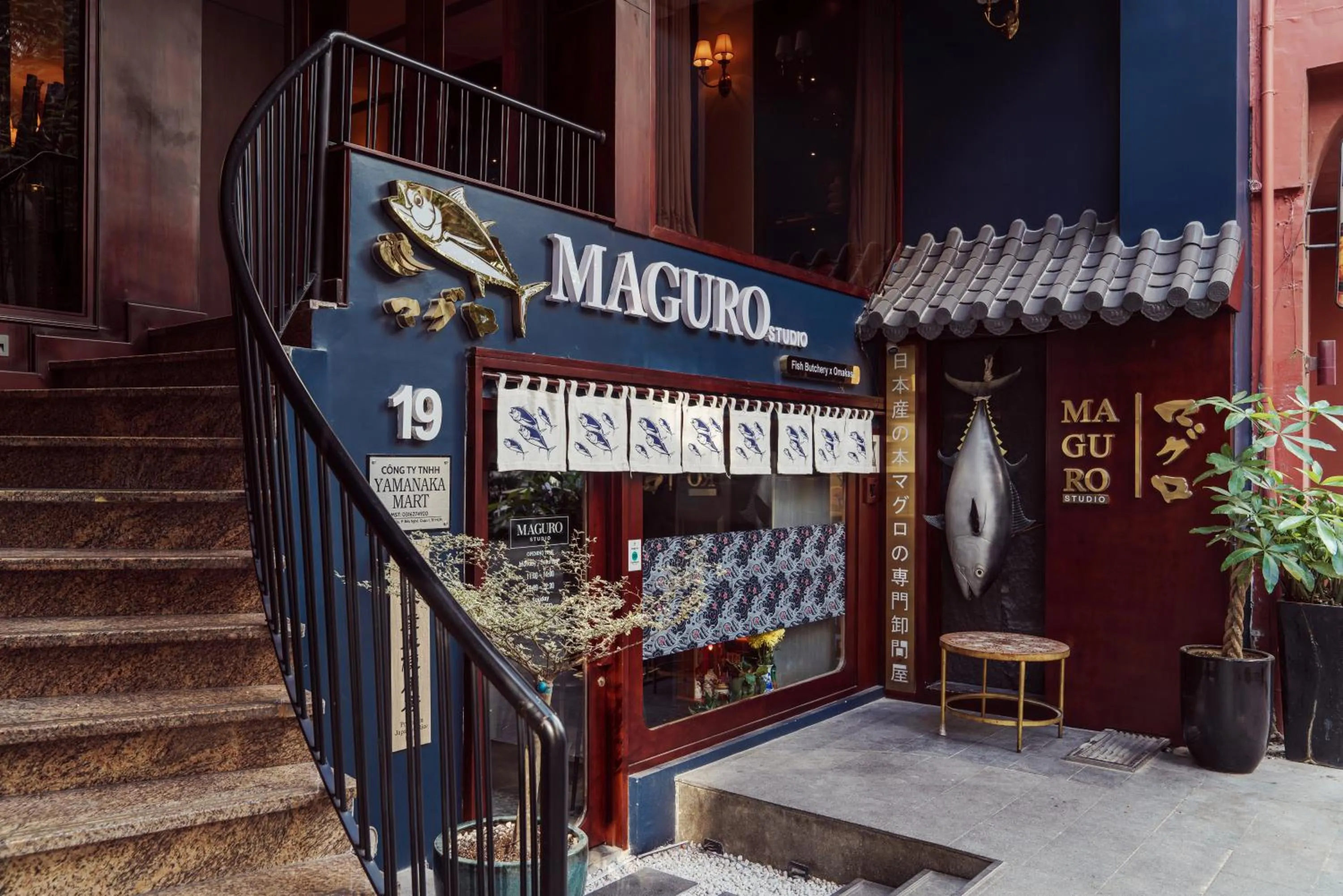 Restaurant/places to eat in Kin Hotel Đông Du