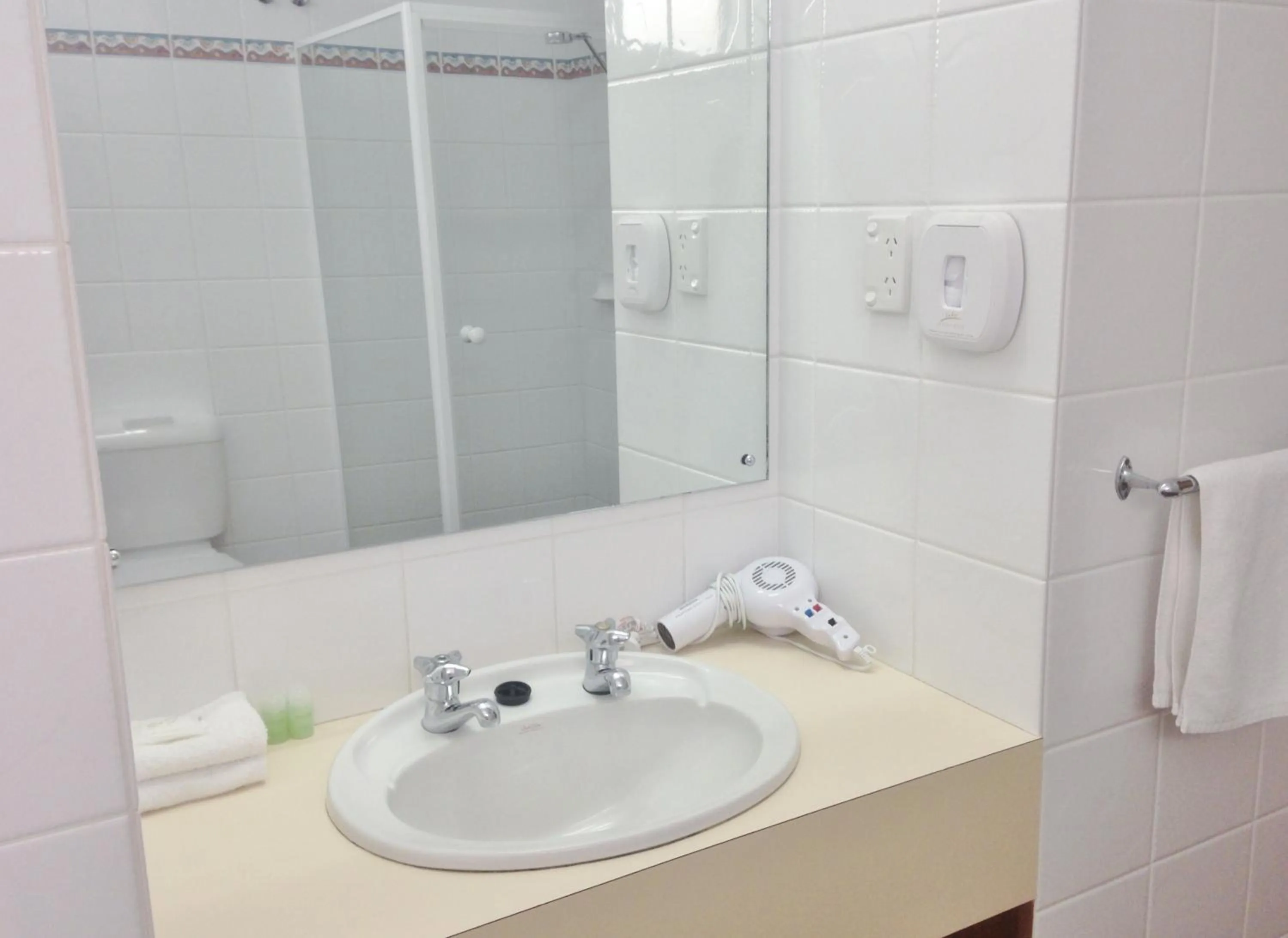 Bathroom in Kangaroo Island Seaside Inn