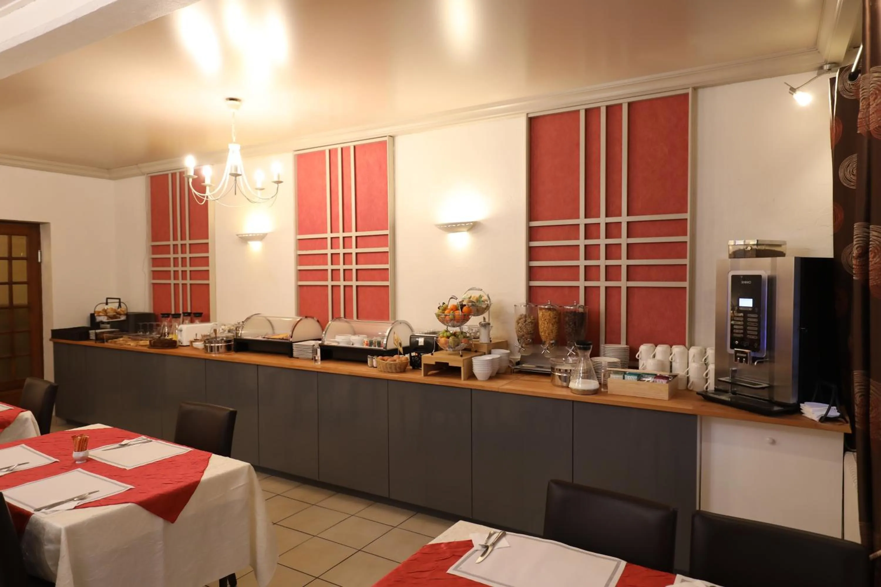 Breakfast in Logis Le Bourguignon