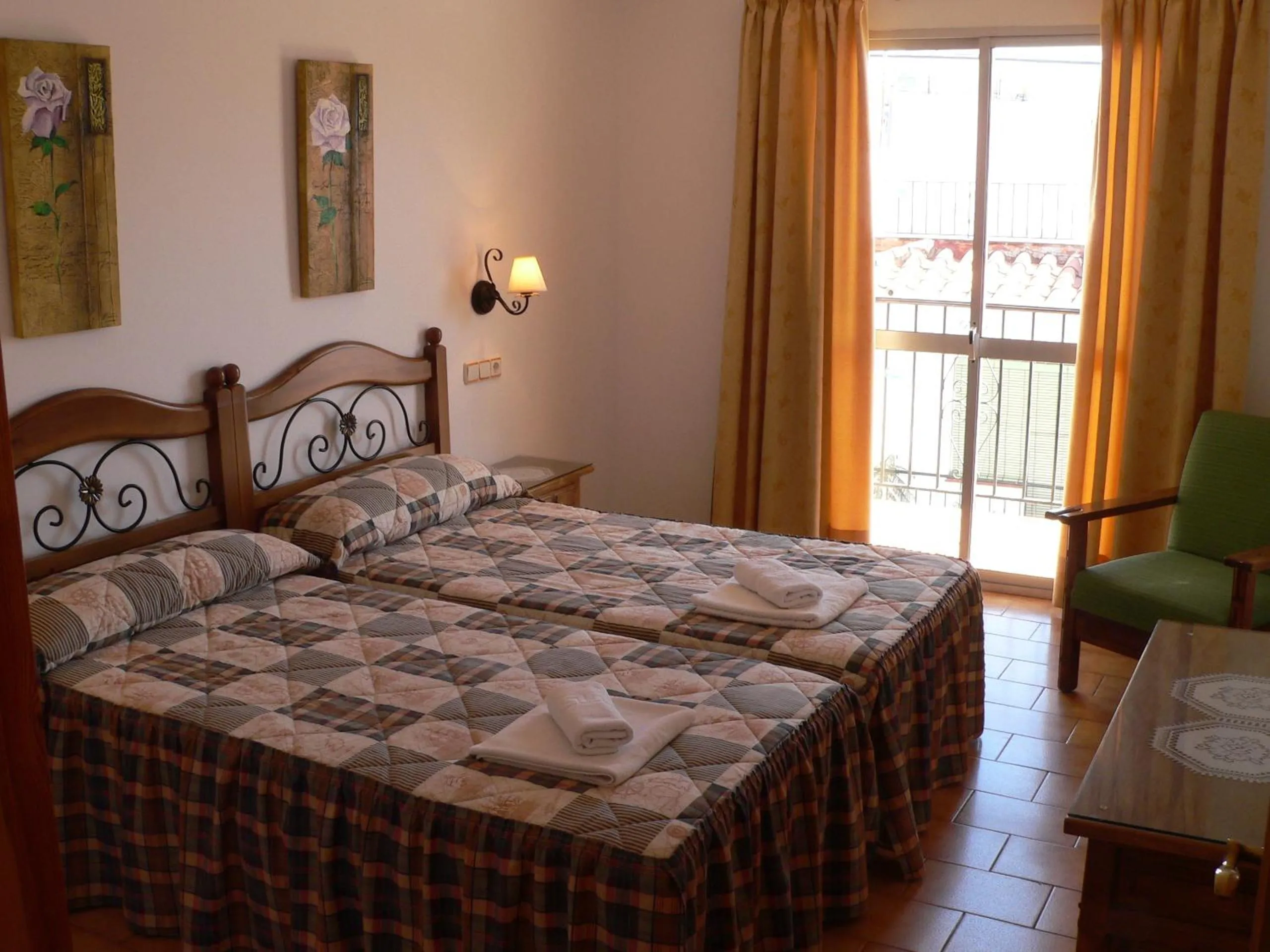 Bedroom, Bed in Apartamentos Casanova
