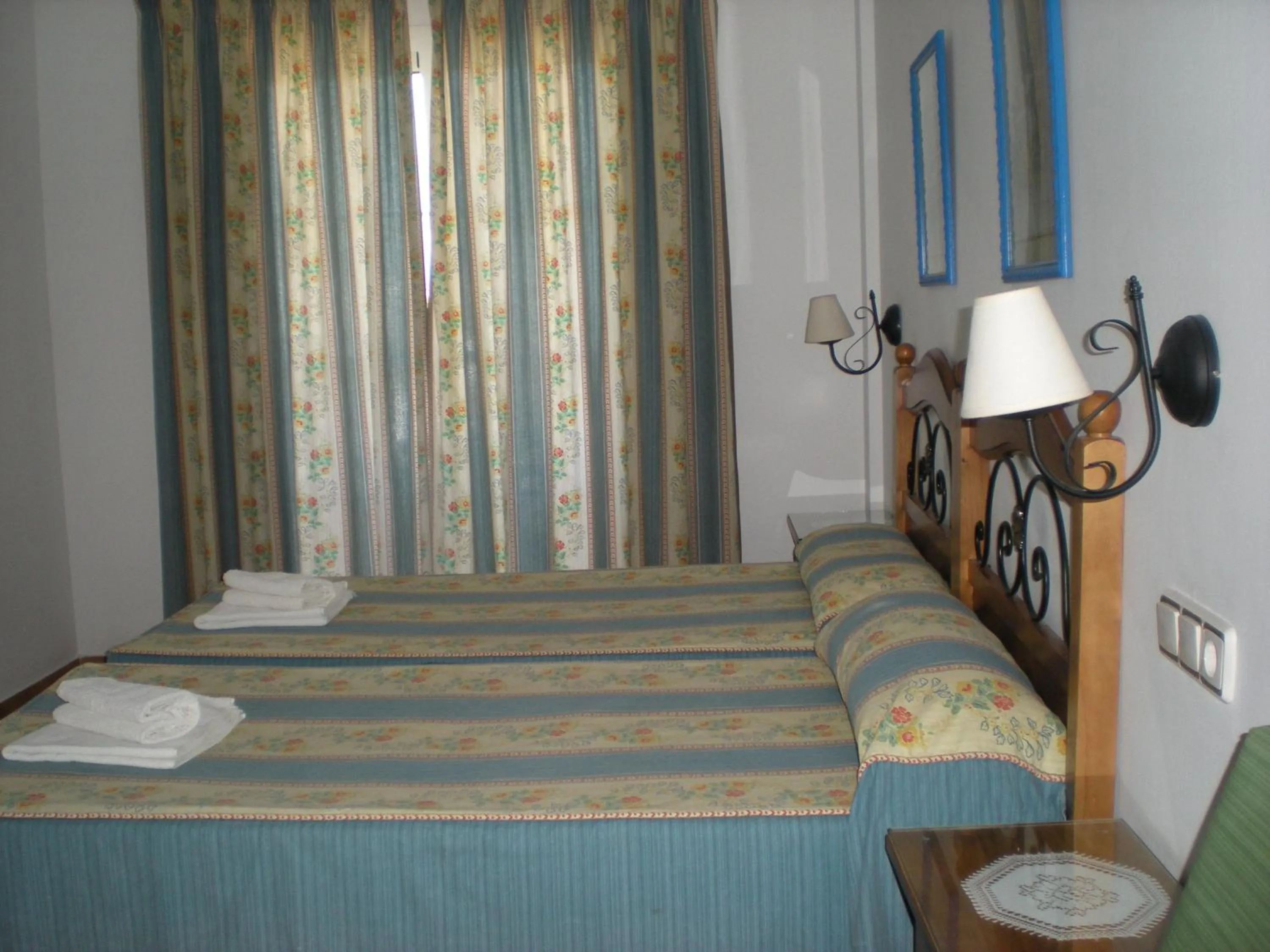 Bedroom, Bed in Apartamentos Casanova