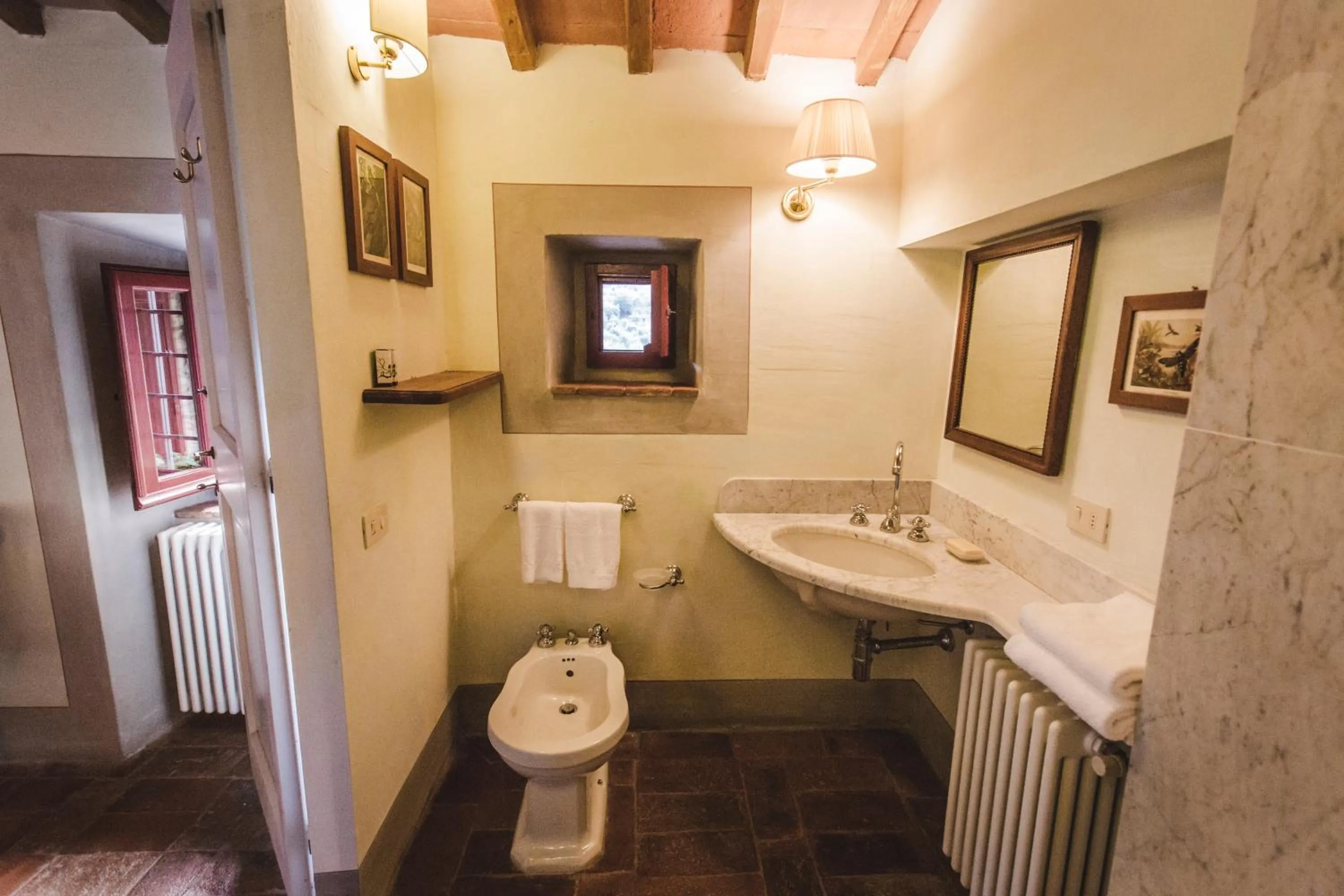 Bathroom in La Veronica Exclusive Chianti Resort