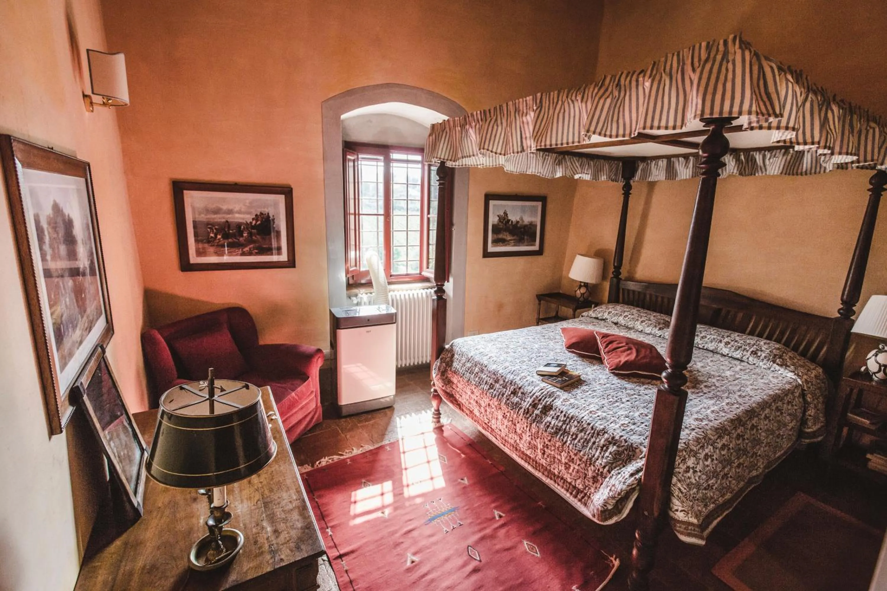 Photo of the whole room, Bed in La Veronica Exclusive Chianti Resort