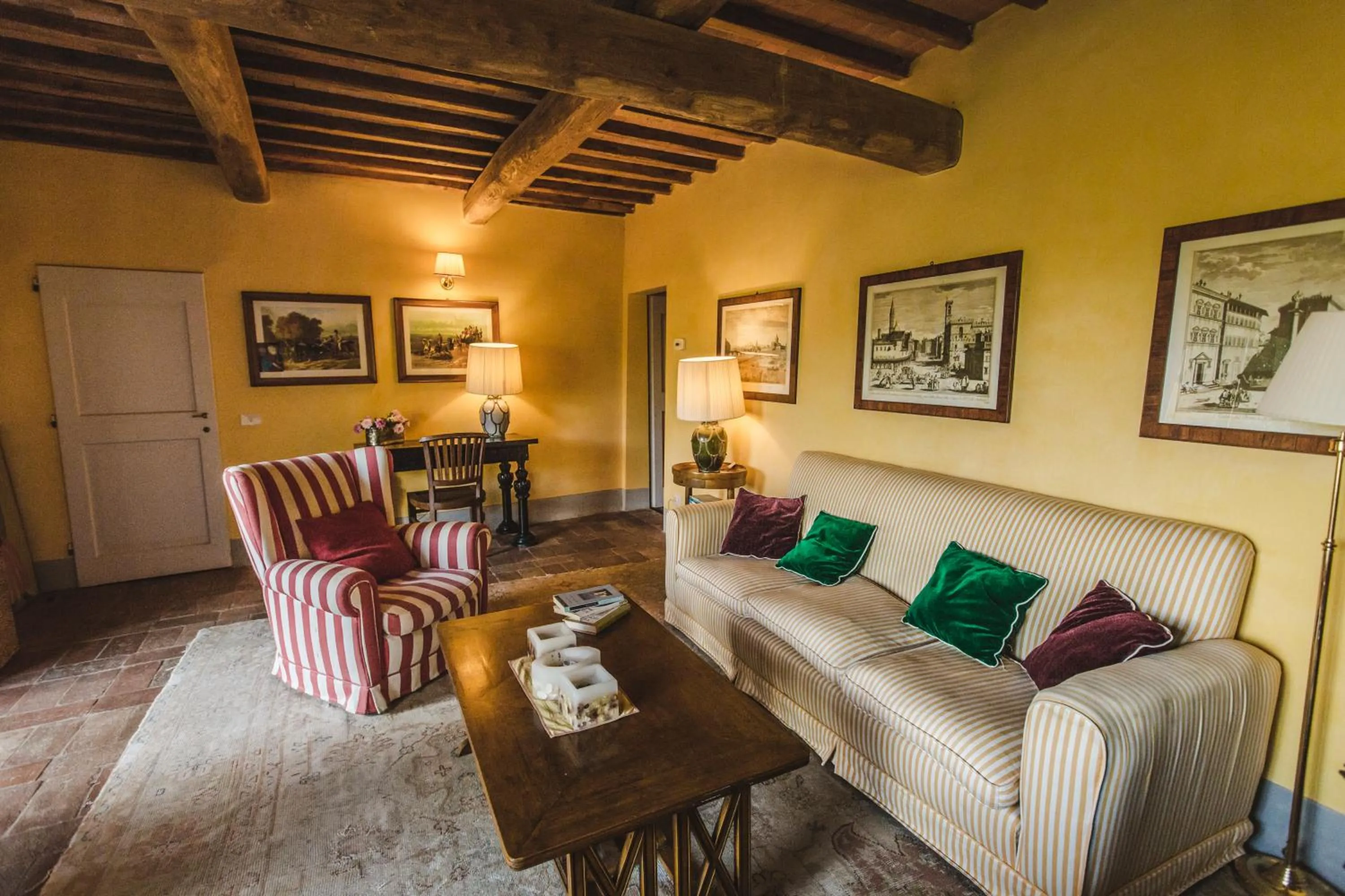 Living room in La Veronica Exclusive Chianti Resort