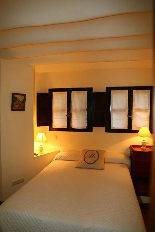 Bedroom, Bed in Casa Rural Las Pedrolas
