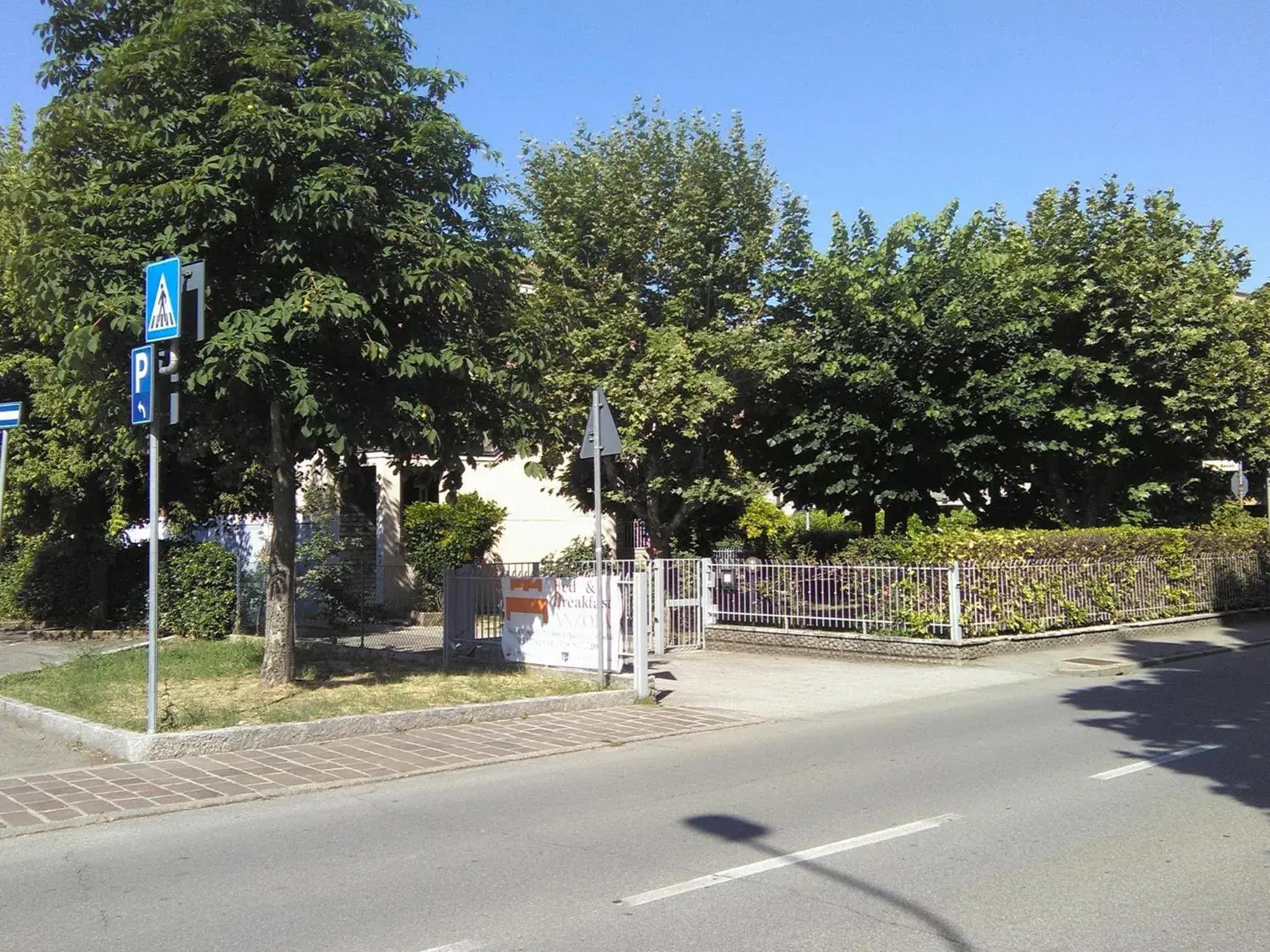 Bed & Breakfast Anzola Bed & Breakfast Anzola