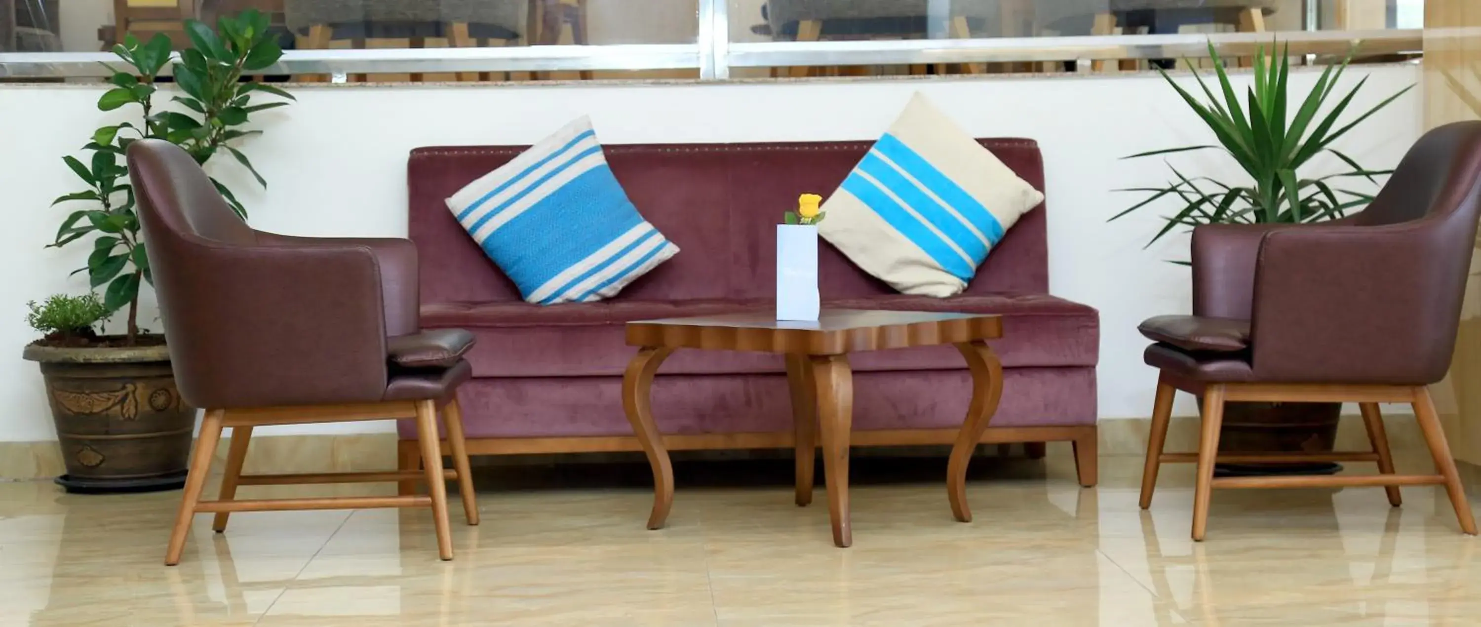 Living room in Tolip Olympia Hotel Living room in Tolip Olympia Hotel