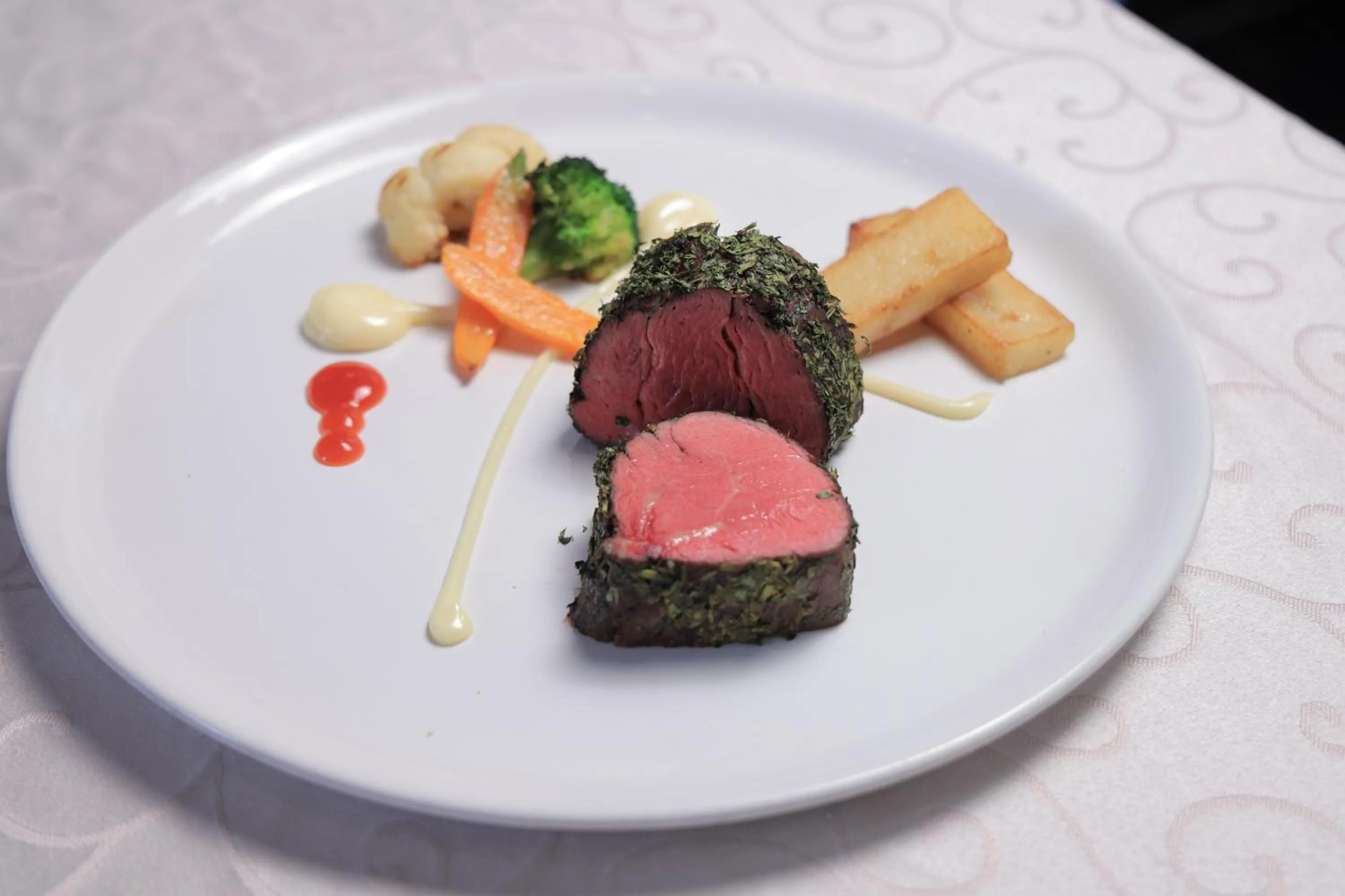 Restaurant/places to eat in Tolip Olympia Hotel