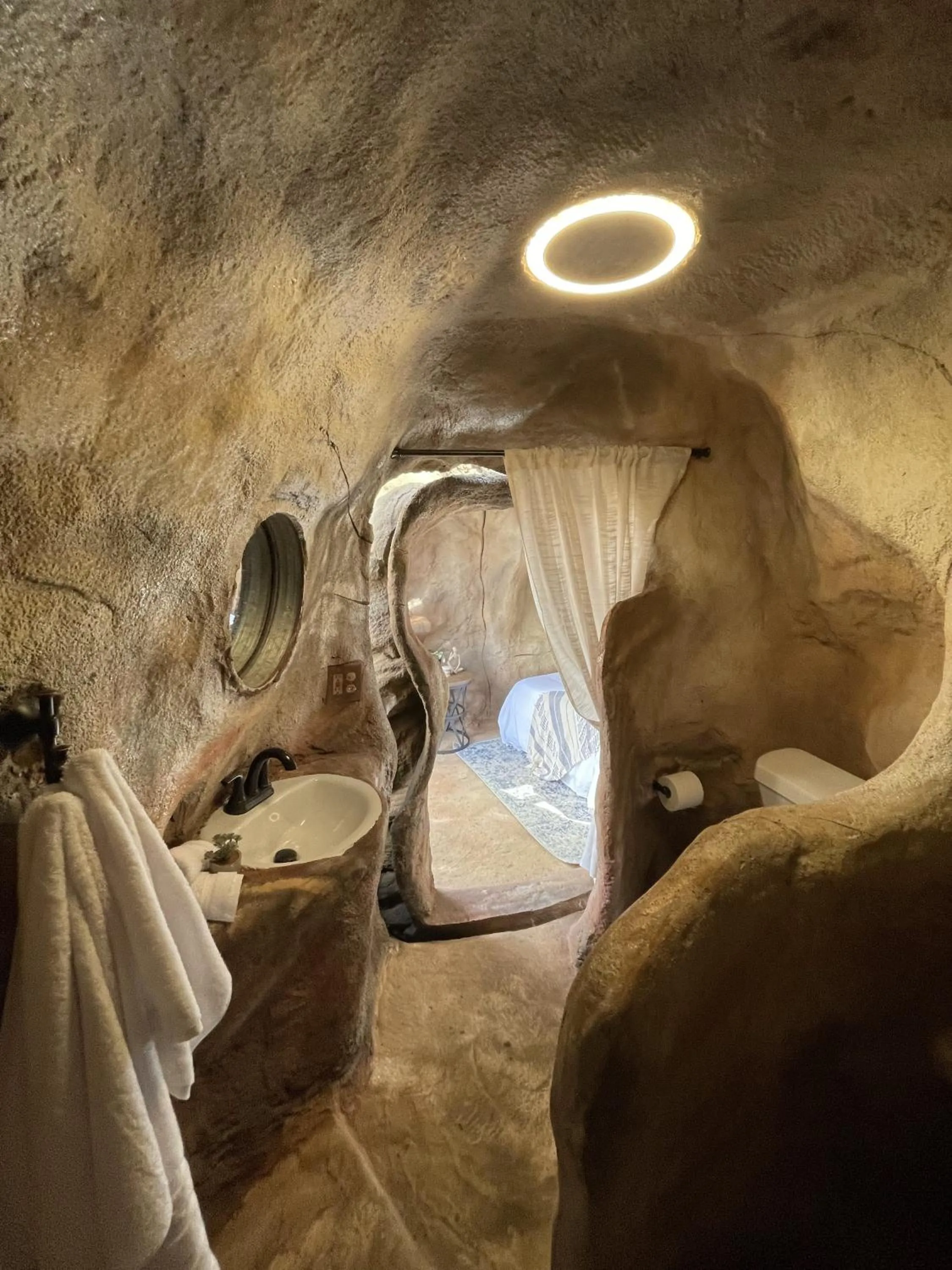 Bathroom in Zion Glamping Adventures