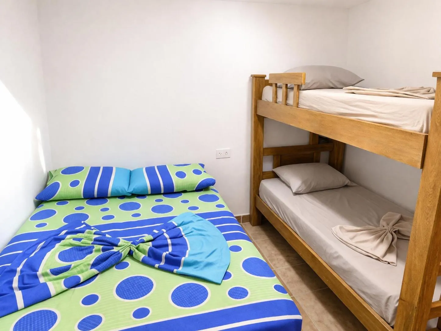 Photo of the whole room, Bed in El Velero Apartamentos By DANP