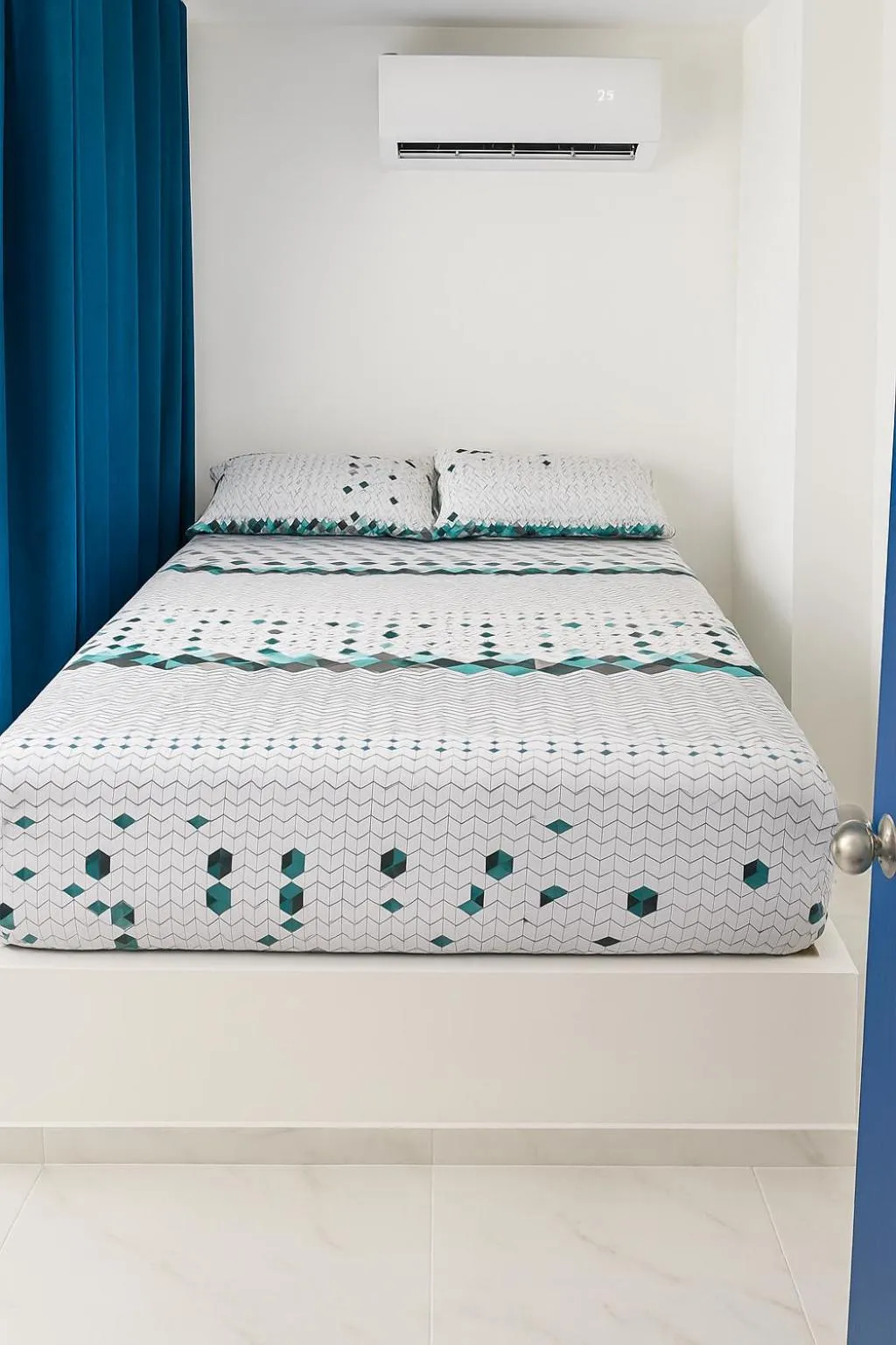 Bed in El Velero Apartamentos By DANP