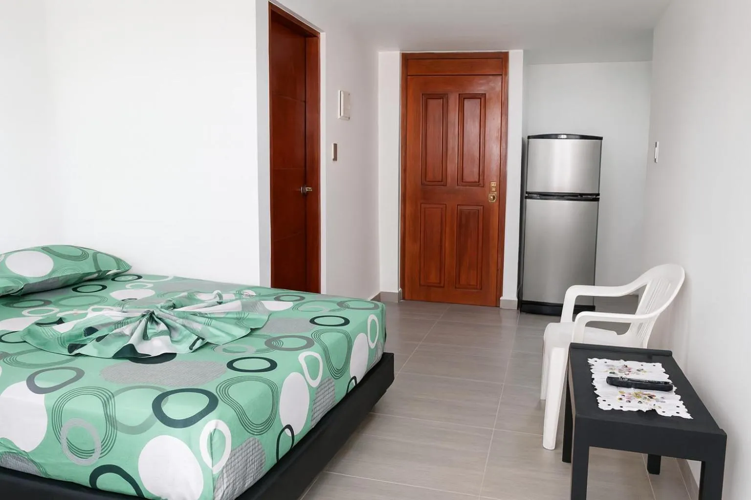 Photo of the whole room, Bed in El Velero Apartamentos By DANP