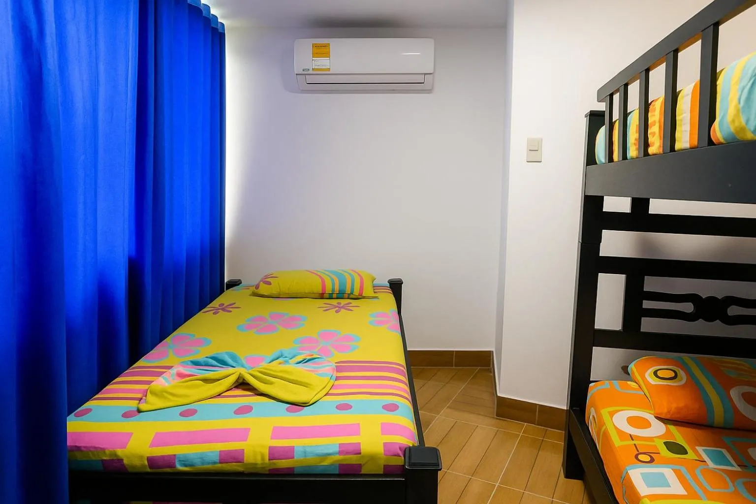 Bedroom, Bed in El Velero Apartamentos By DANP