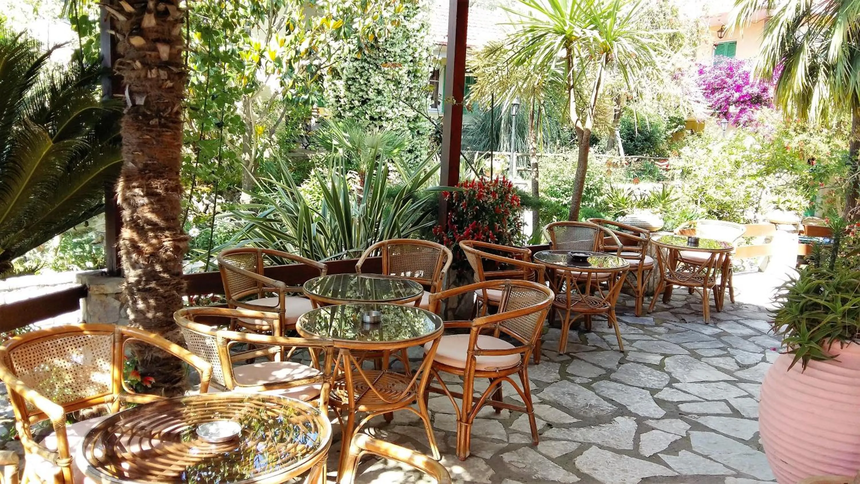 Balcony/Terrace in PHILIPPOS Hotel Apartments