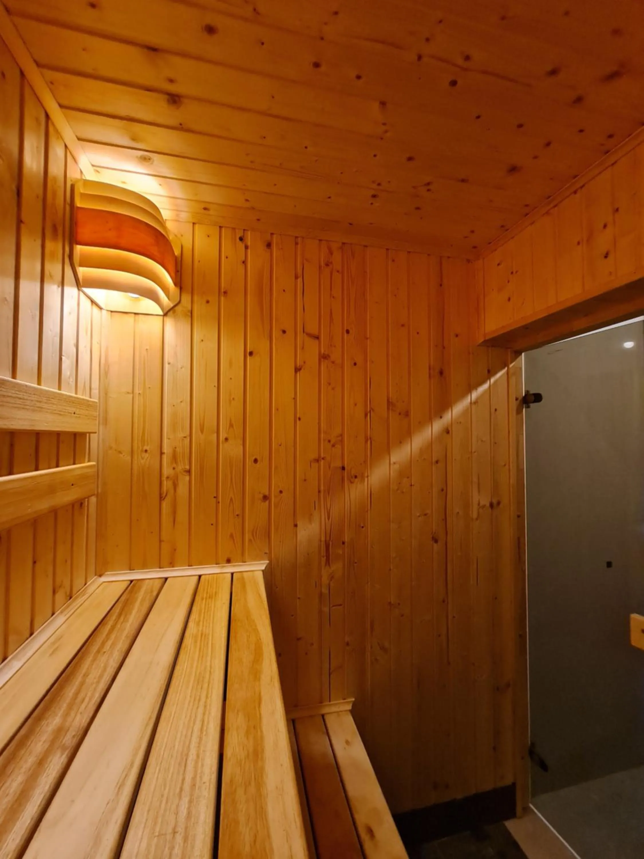 Complex Turistic Caprioara